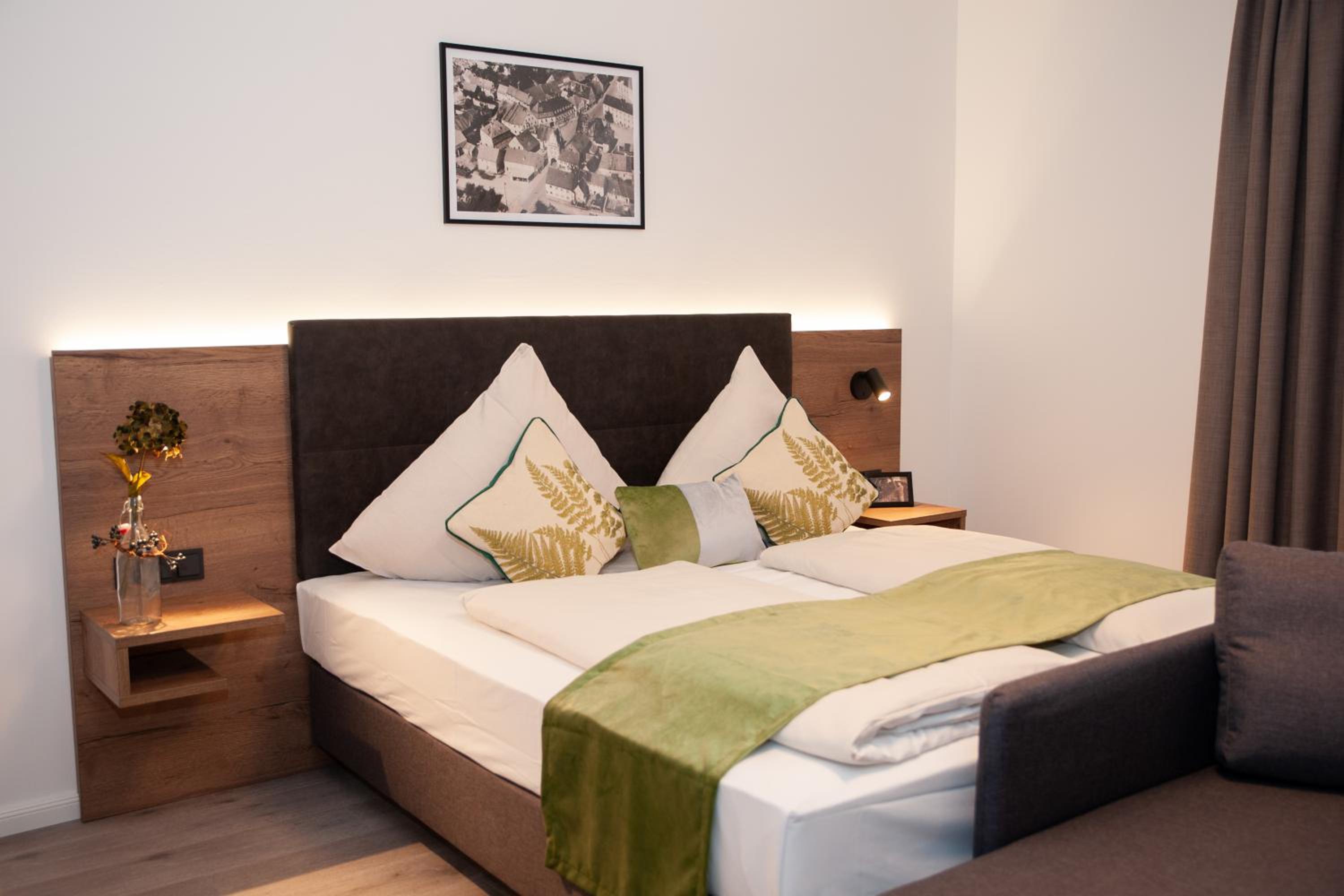 Double Room - Photo 23