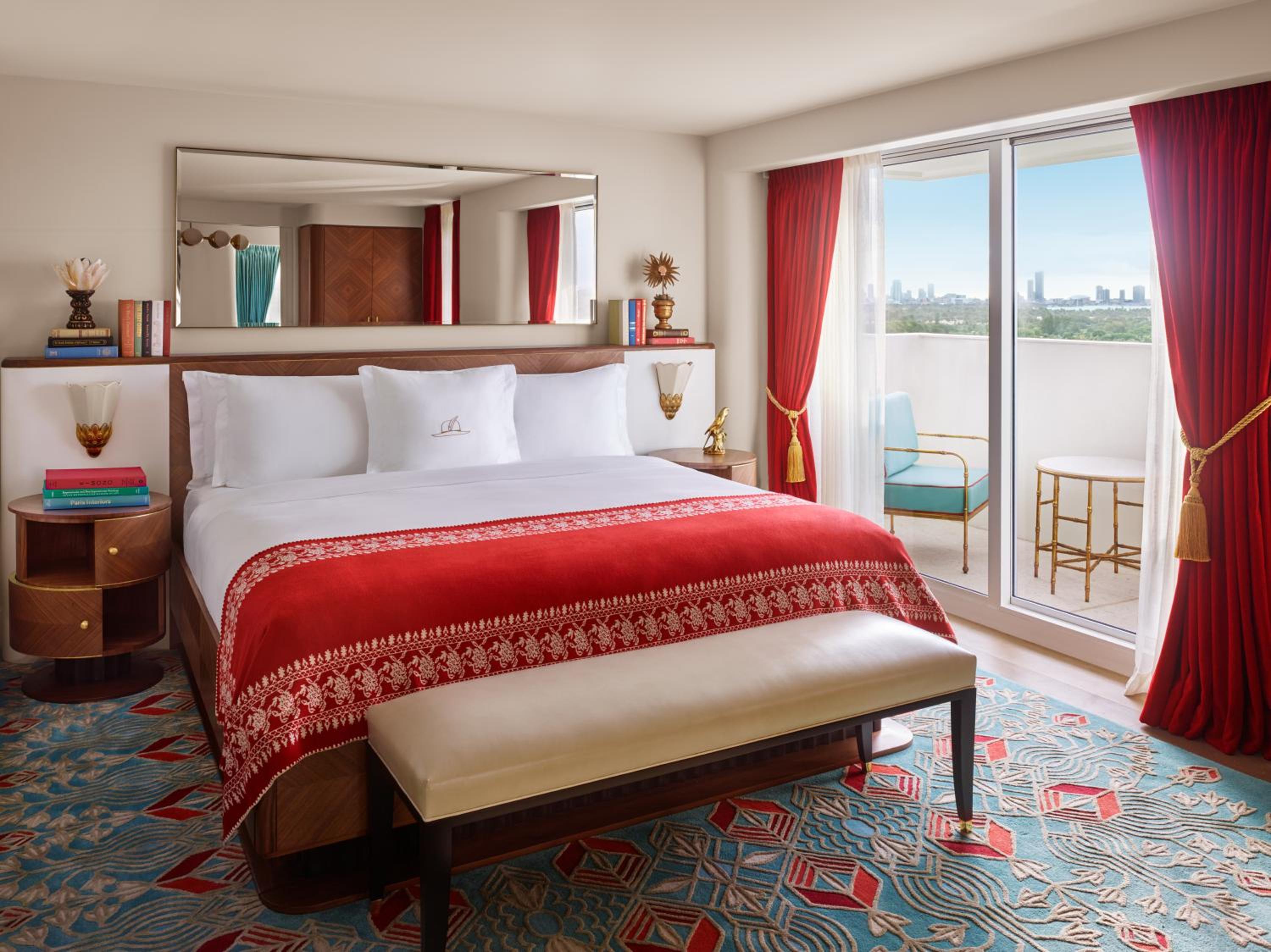 One-Bedroom King Suite with Bay View