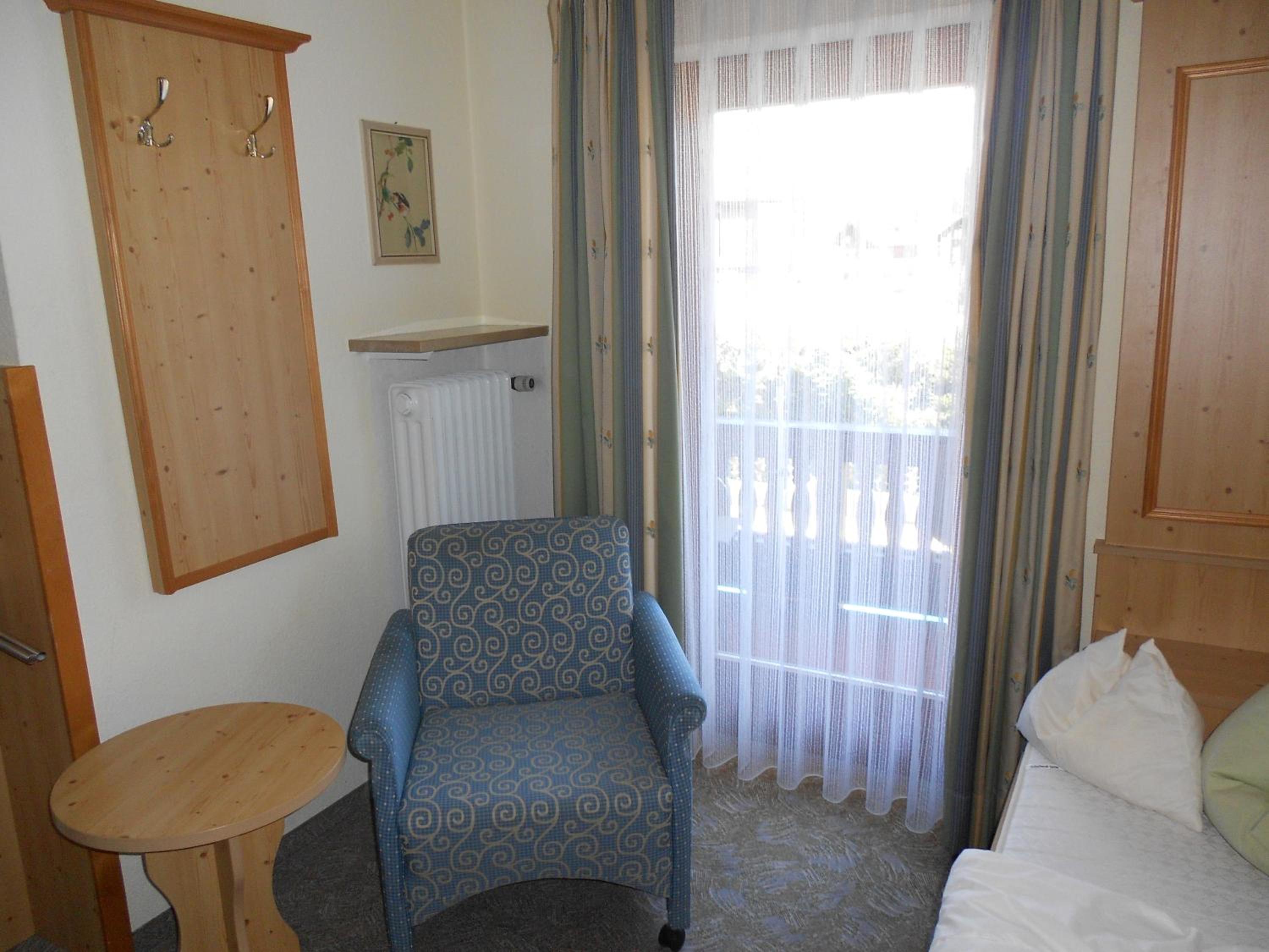 Single Room with Balcony photo 2