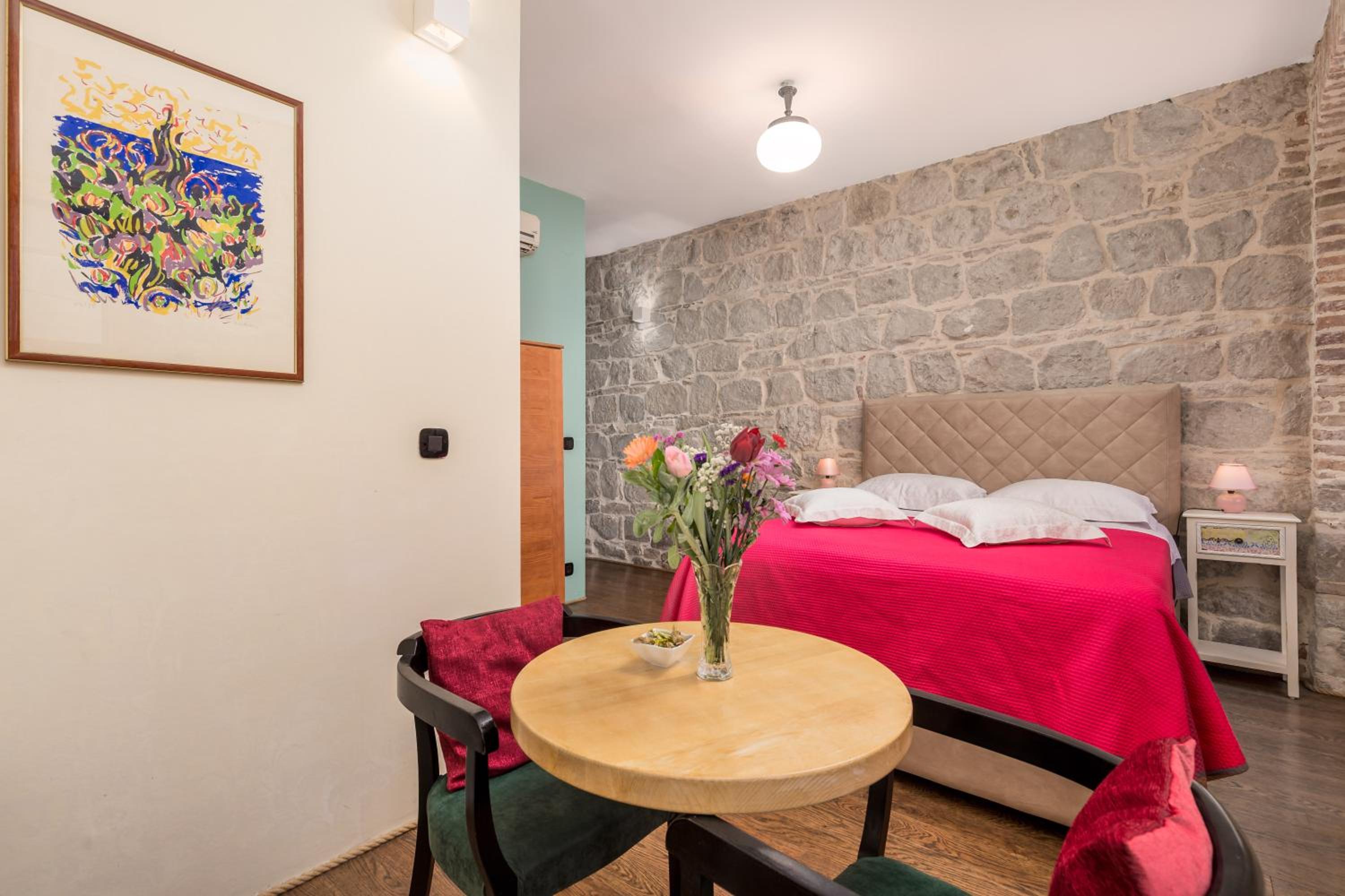 Double Room - Photo 46
