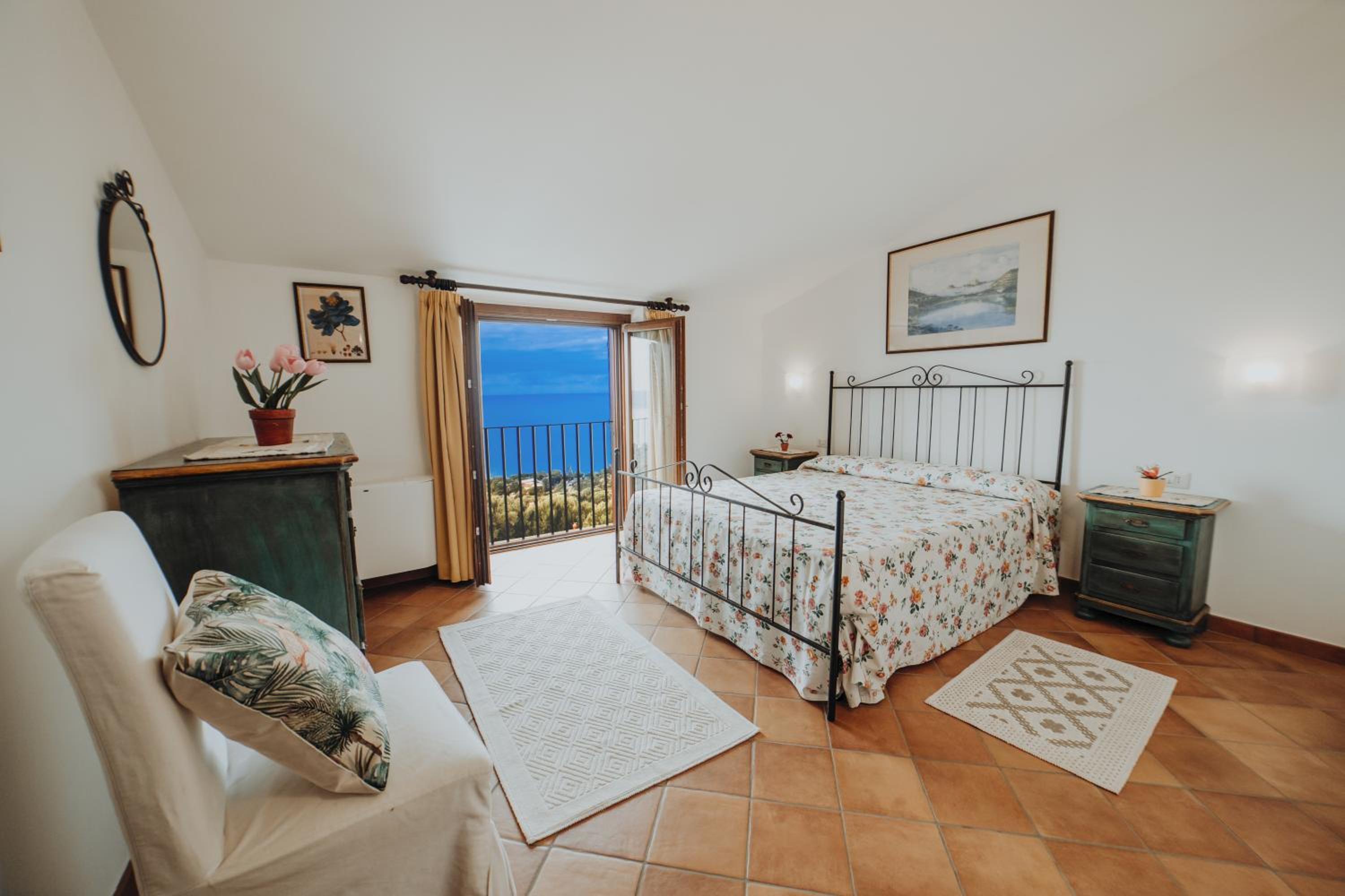 Apartment with Sea View photo 2