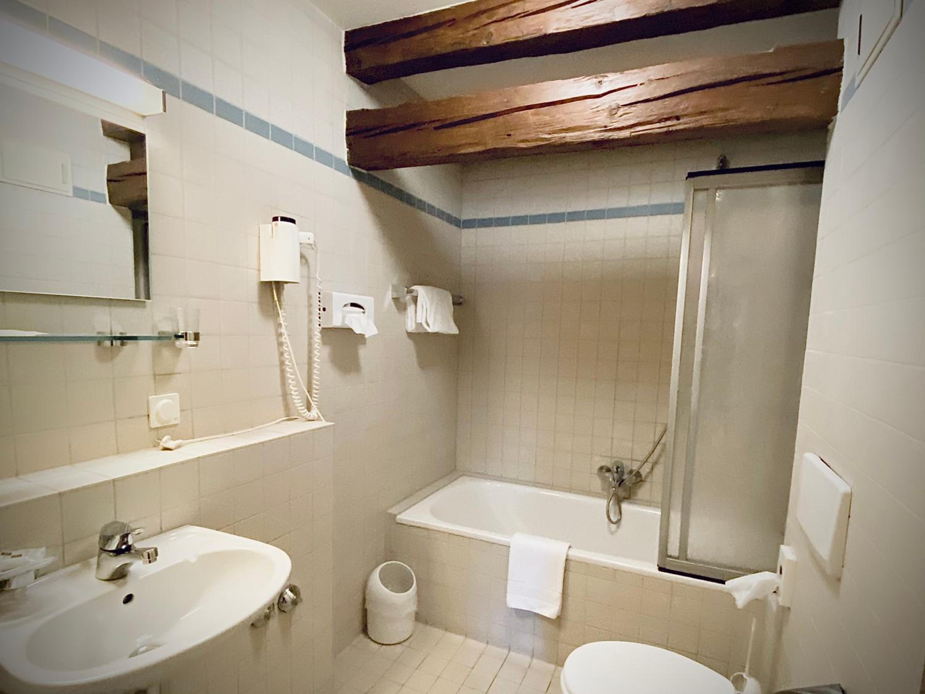 Comfort Single Room