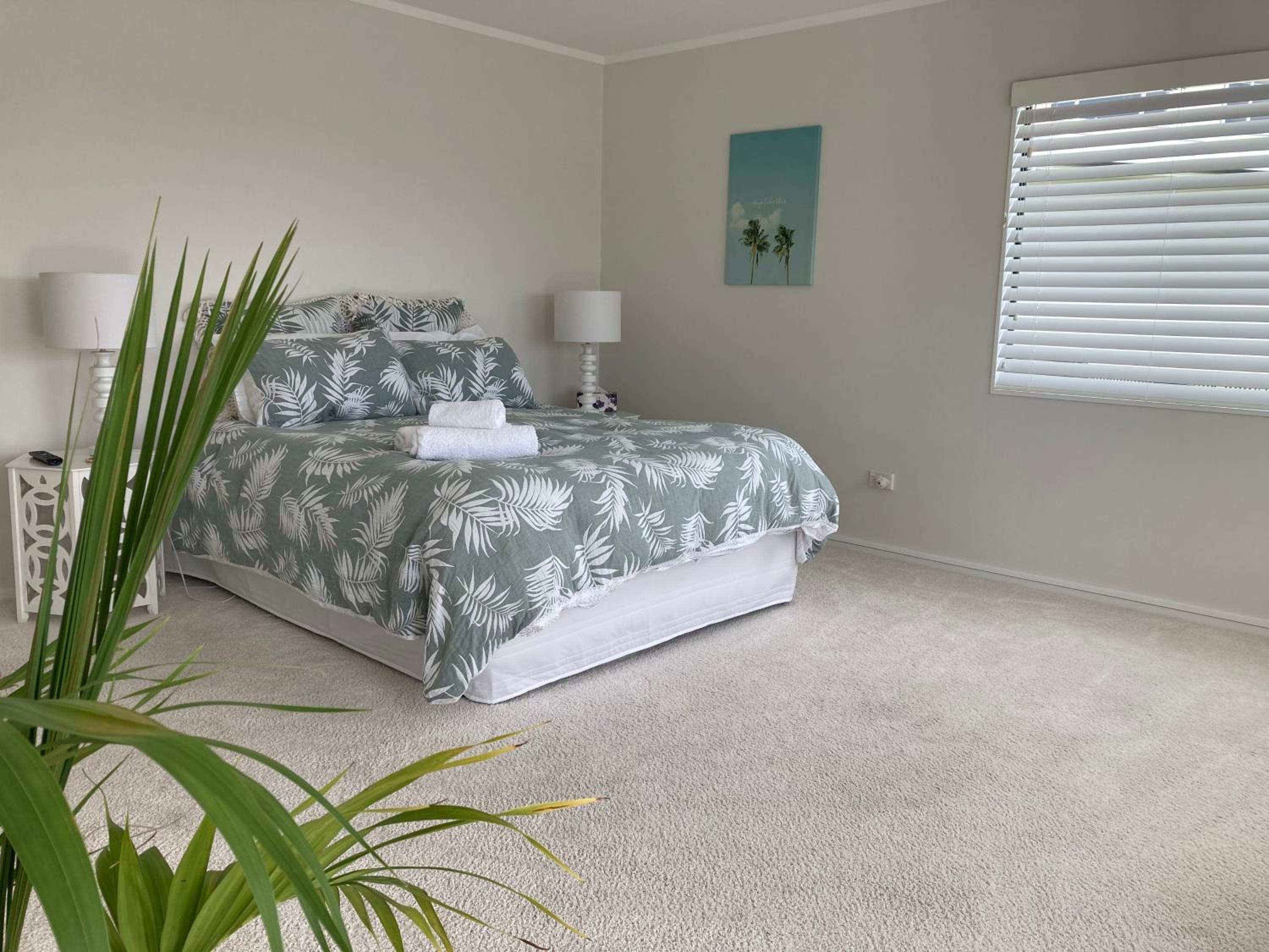 Double Room with Garden View with Private Bathroom