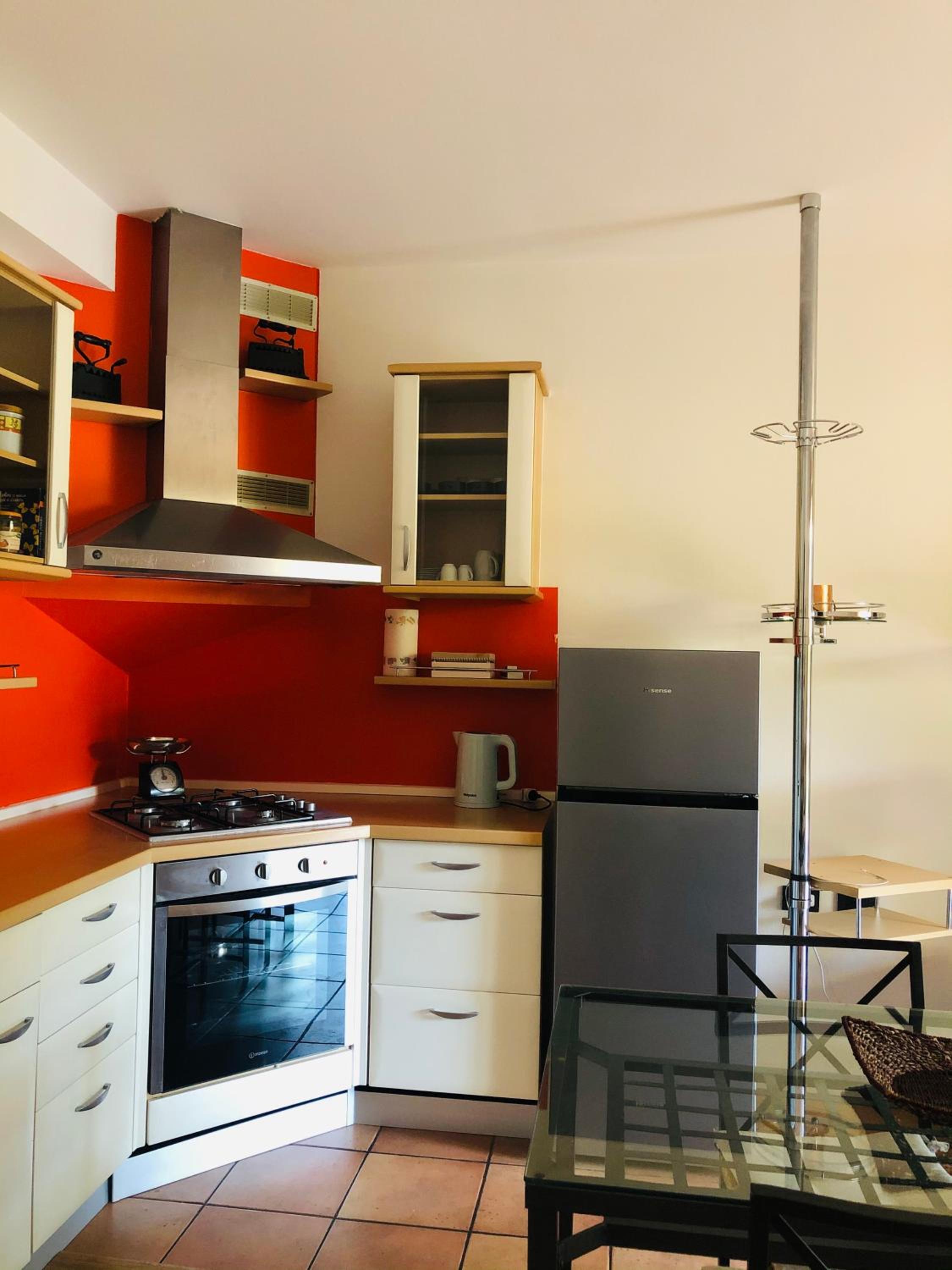 One-Bedroom Apartment - Photo 27