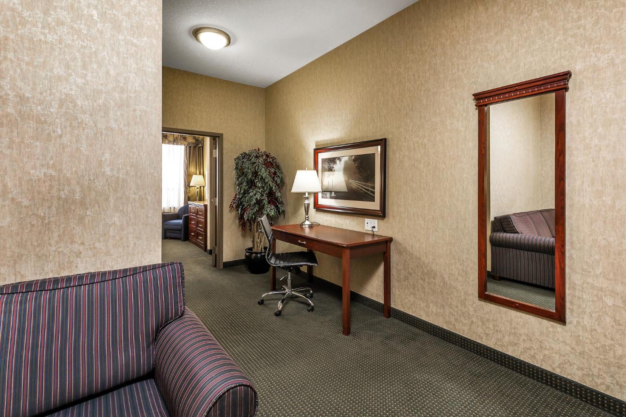 Executive Suite photo 2