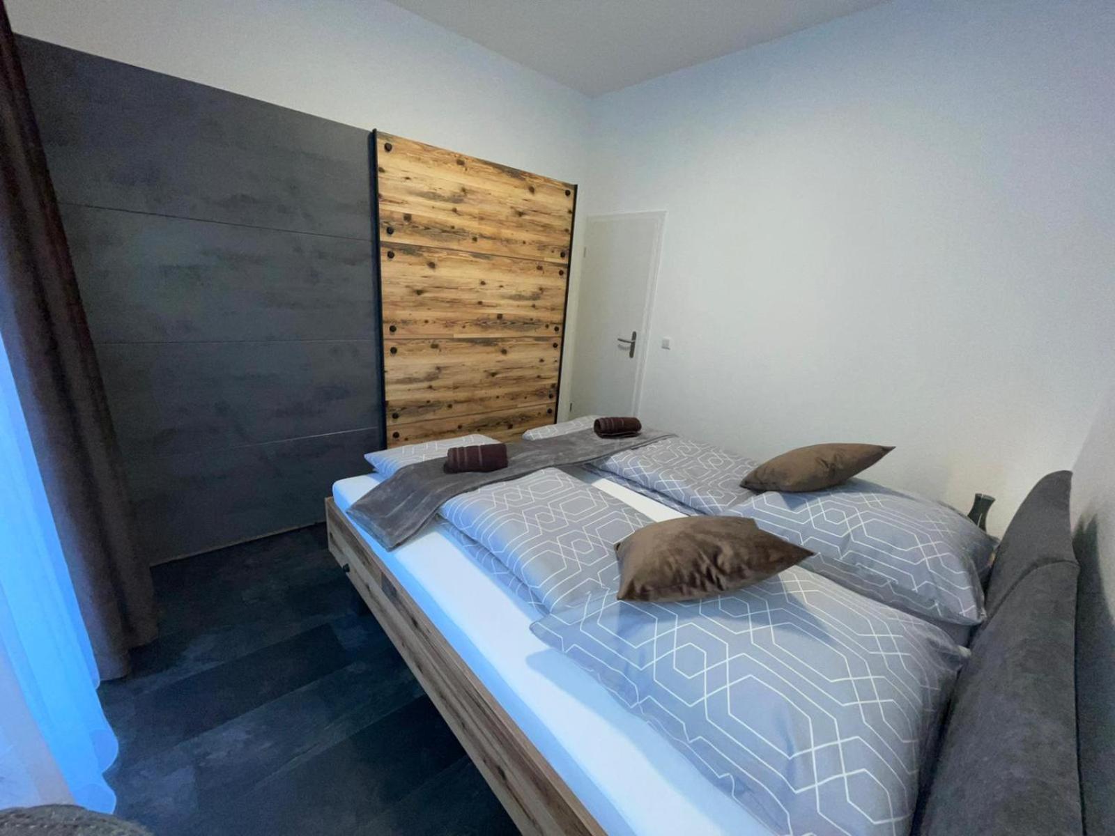 Two-Bedroom Apartment - Photo 28