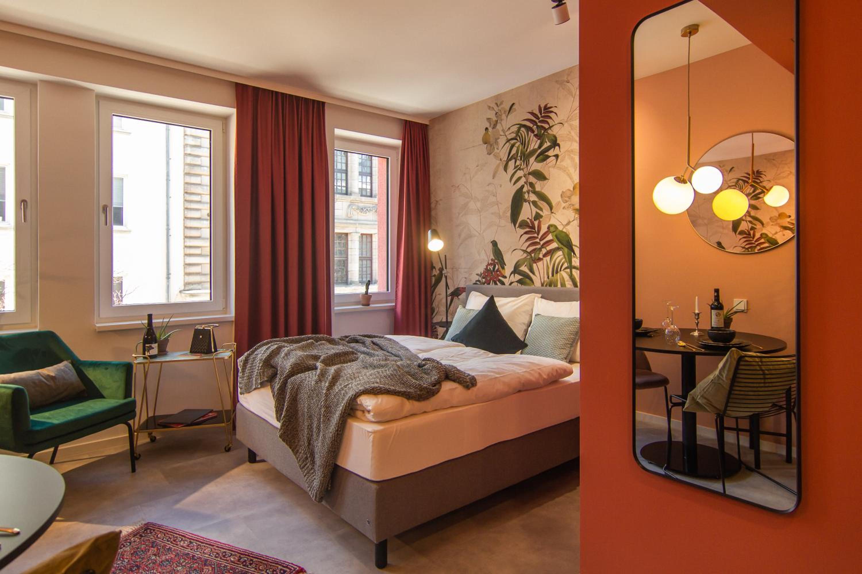 Studio Apartment