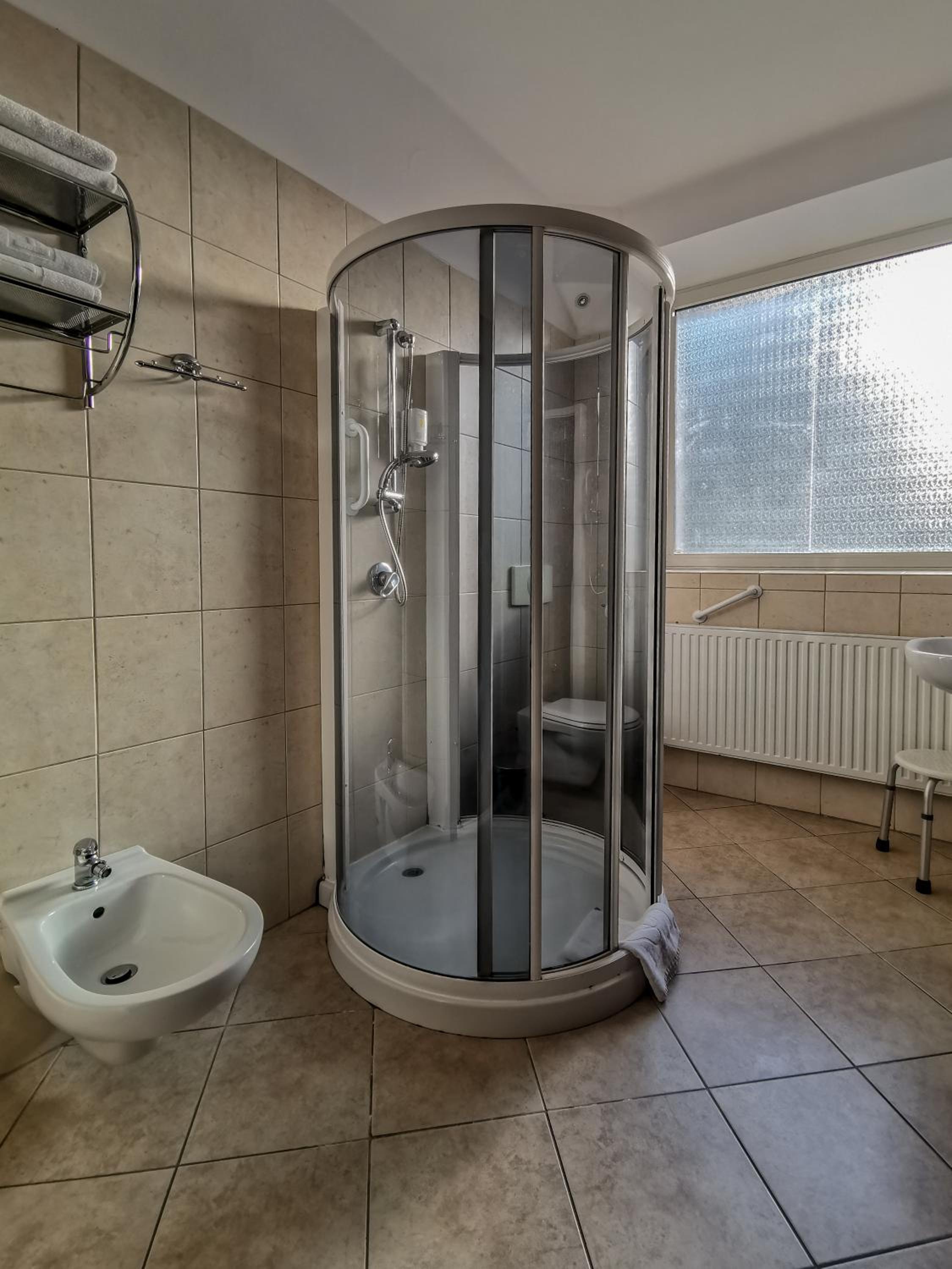 Triple Room - Photo 2