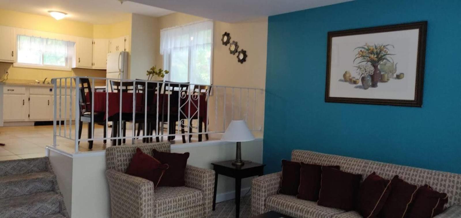 Two-Bedroom House - Photo 7