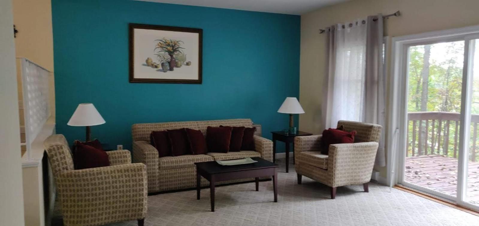 Two-Bedroom House - Photo 8