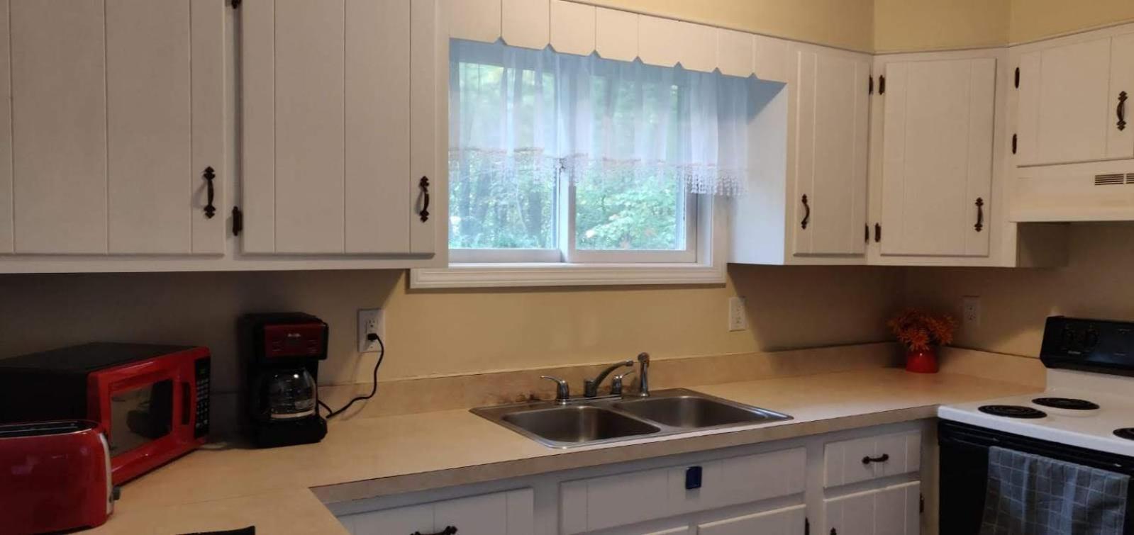 Two-Bedroom House - Photo 12