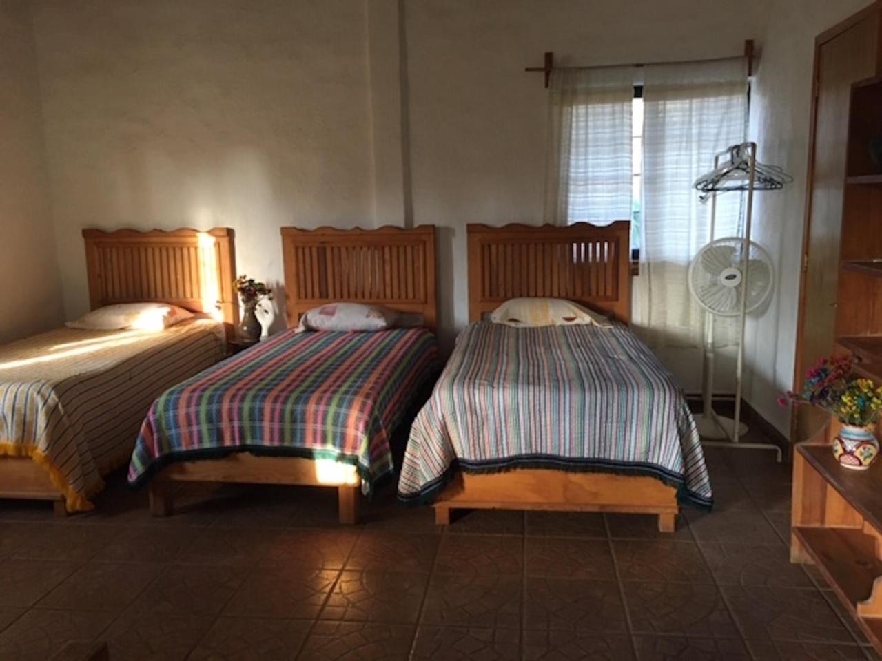 Basic Triple Room - Photo 1
