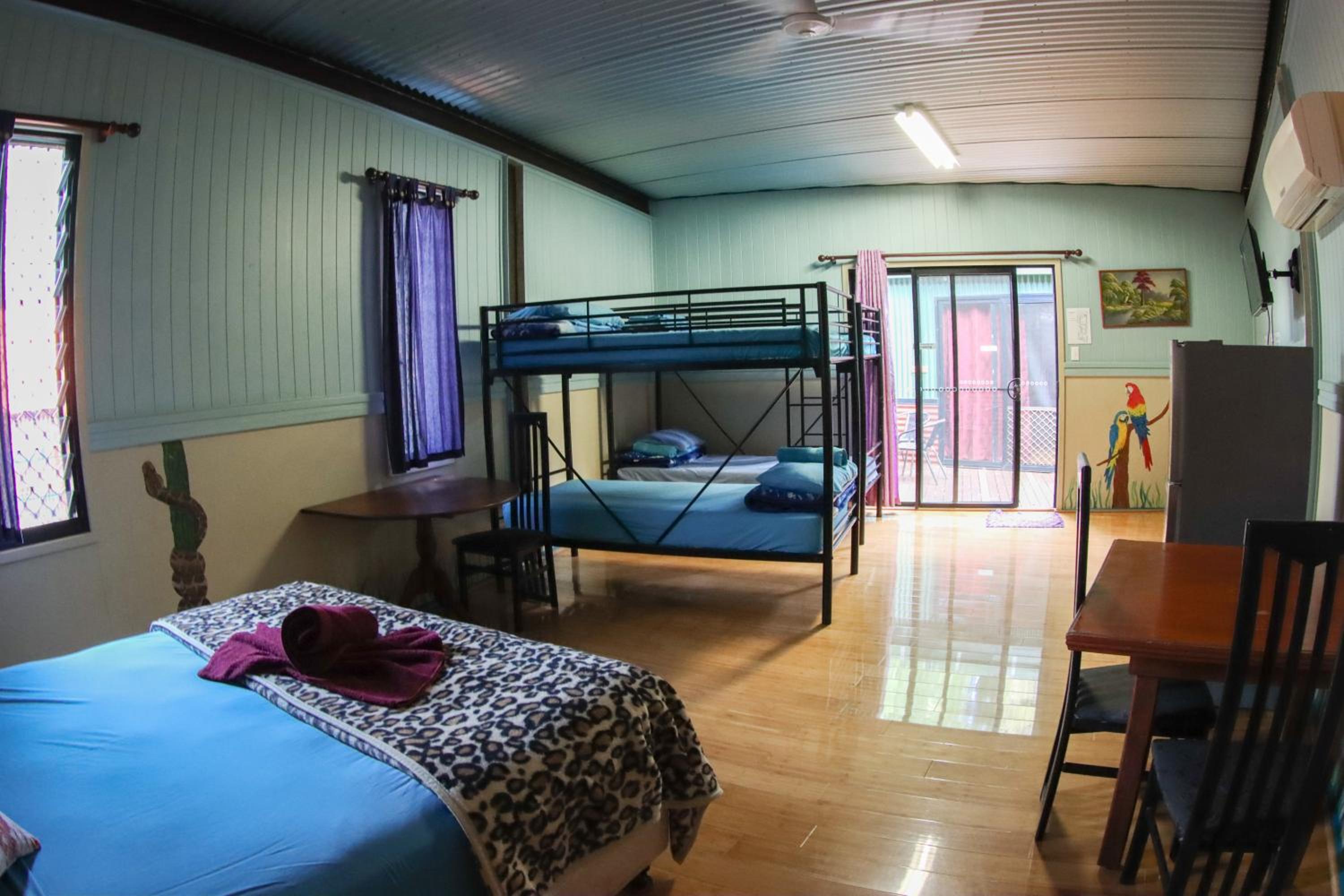 Family Cabin photo 3