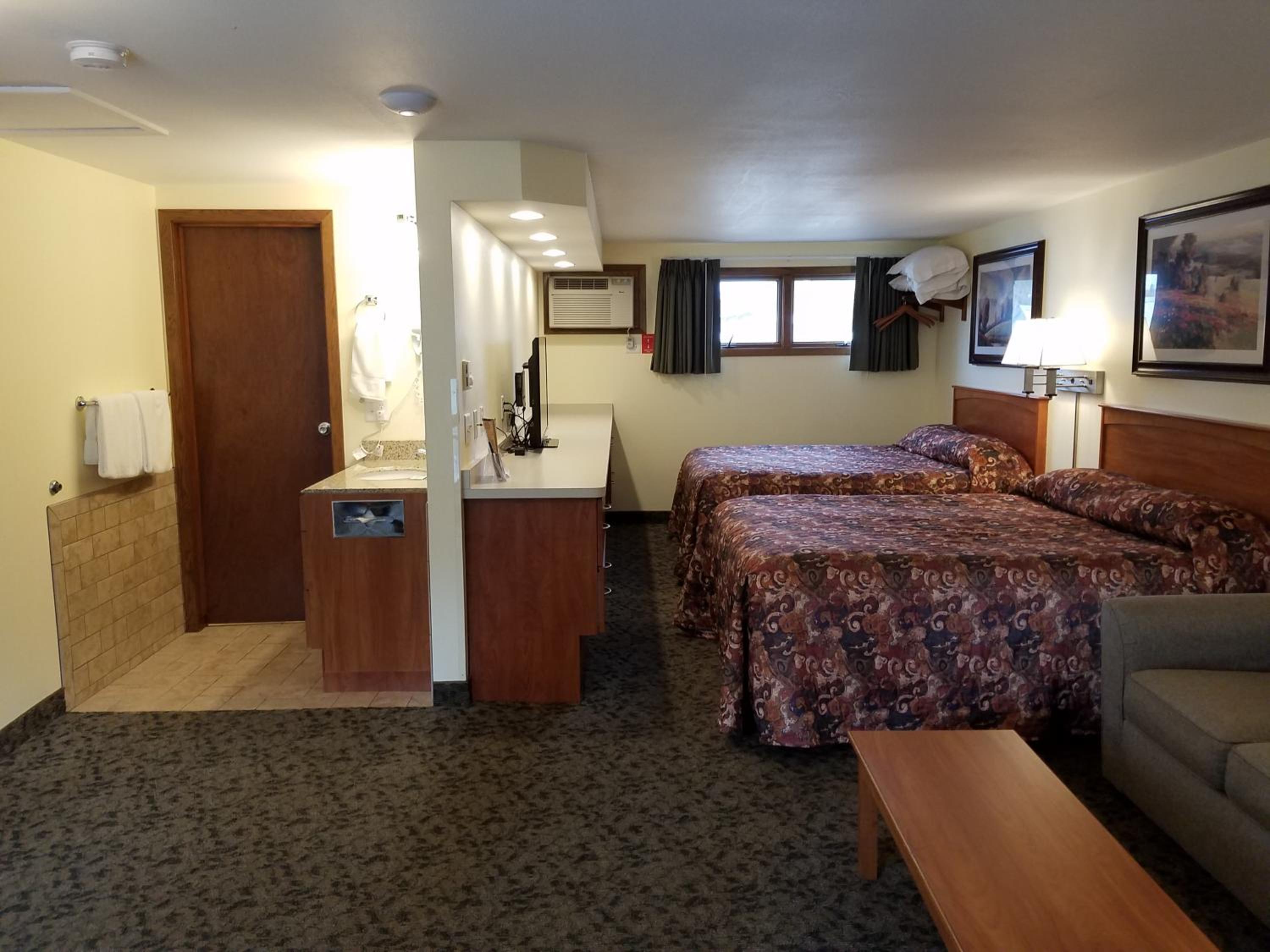 Deluxe Queen Room - Photo 2