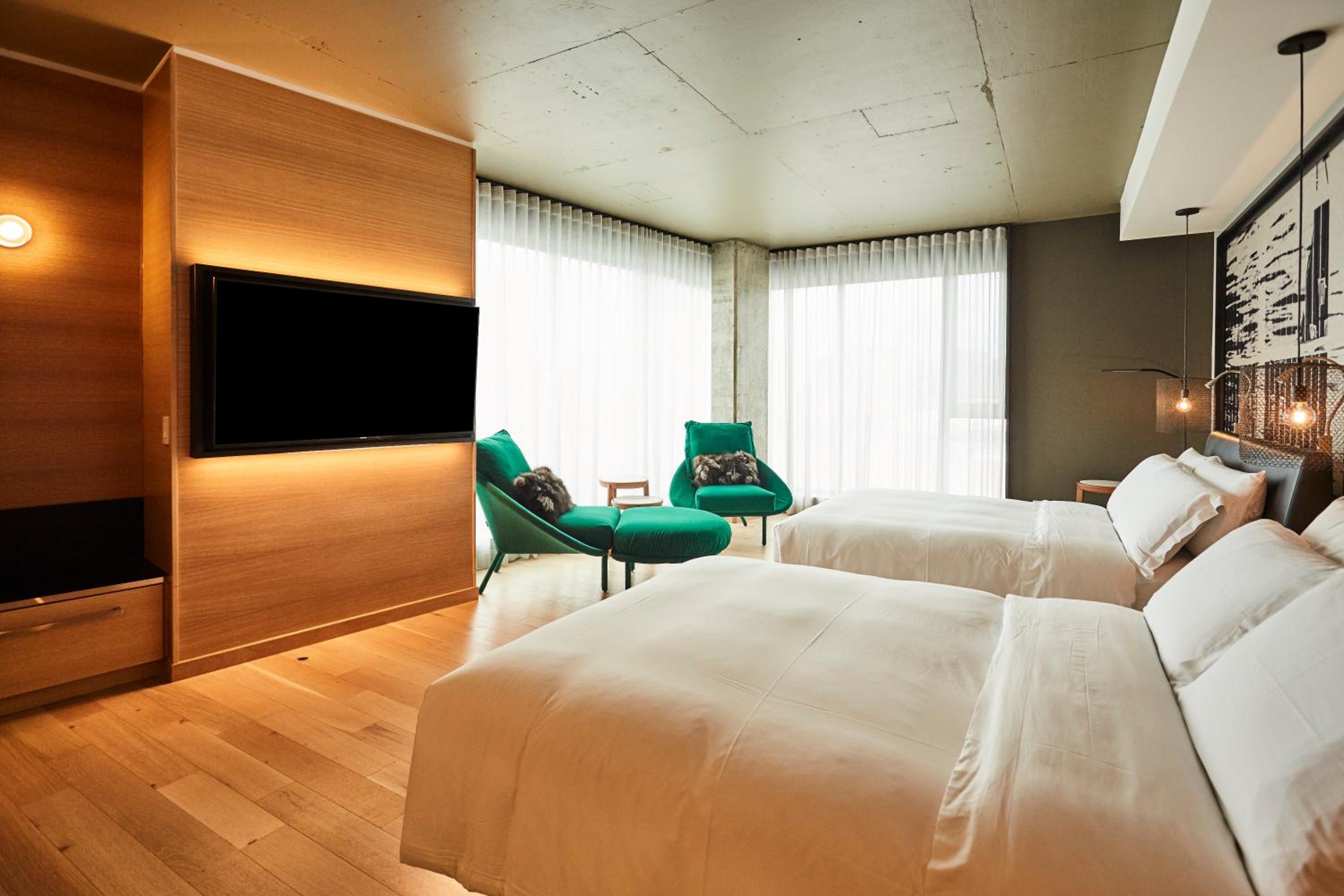 The Prestige Room - 2 Queen Beds