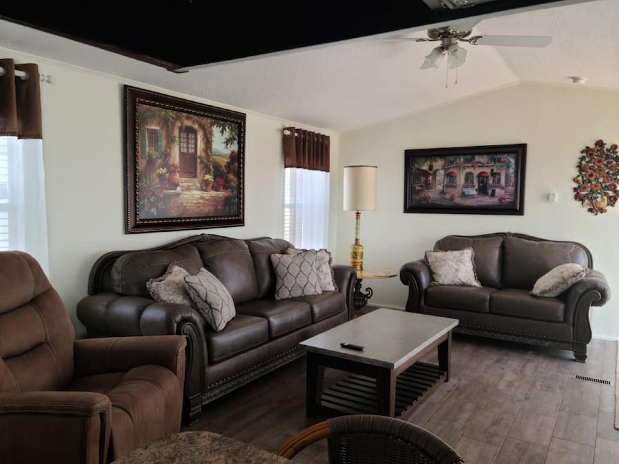 Two-Bedroom House photo 1