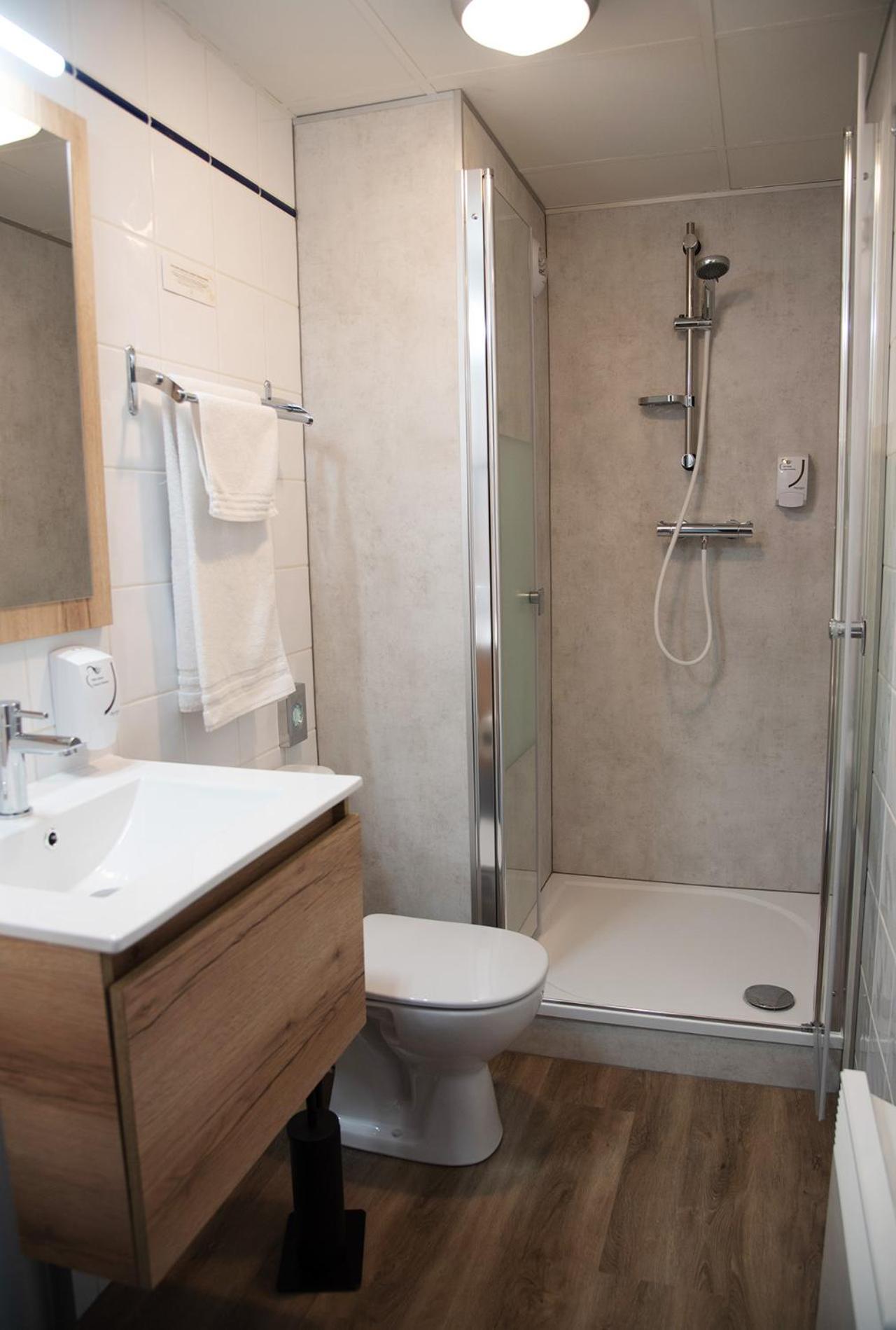 Deluxe Twin Room photo 2