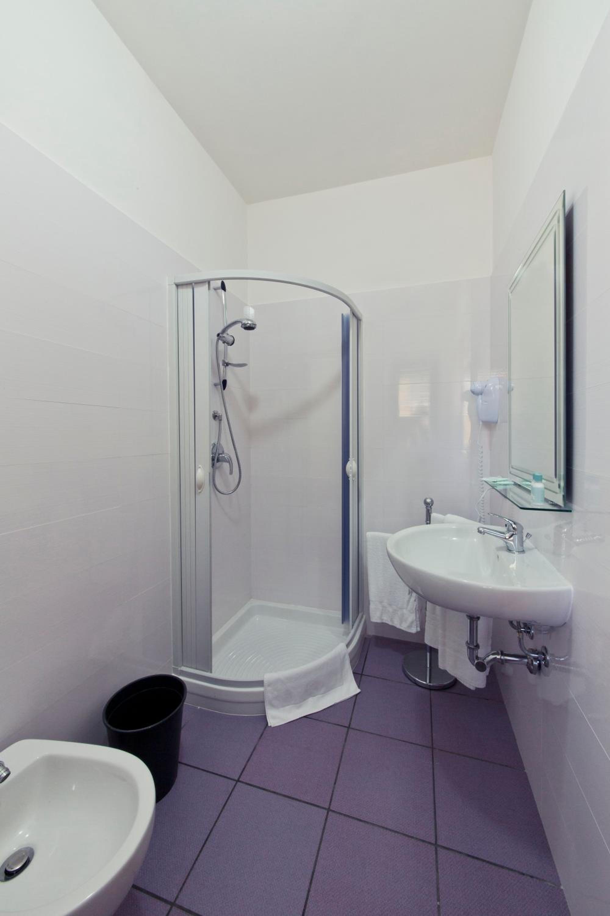 Superior Double Room - Photo 2
