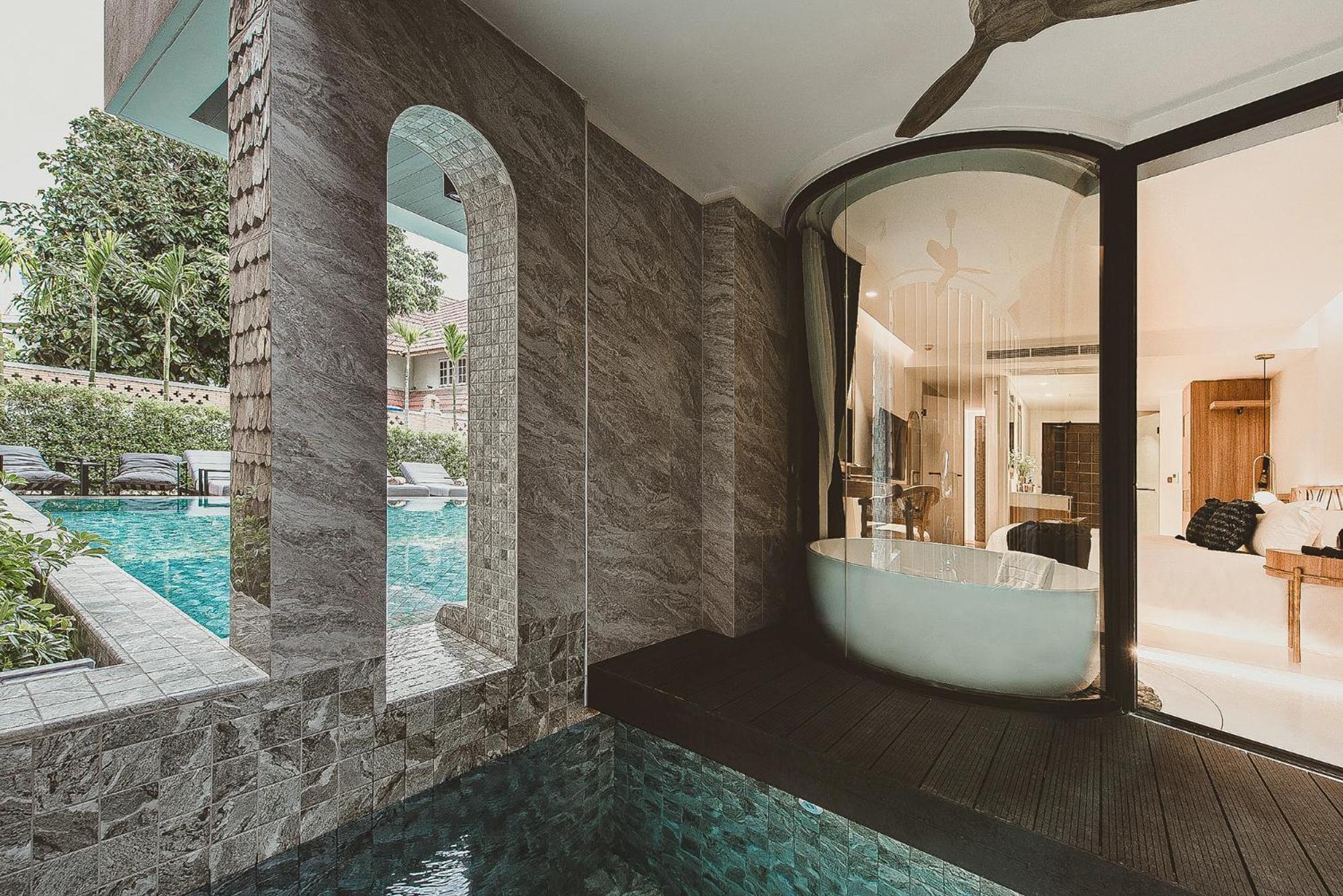 Plunge Pool Suite - Photo 4