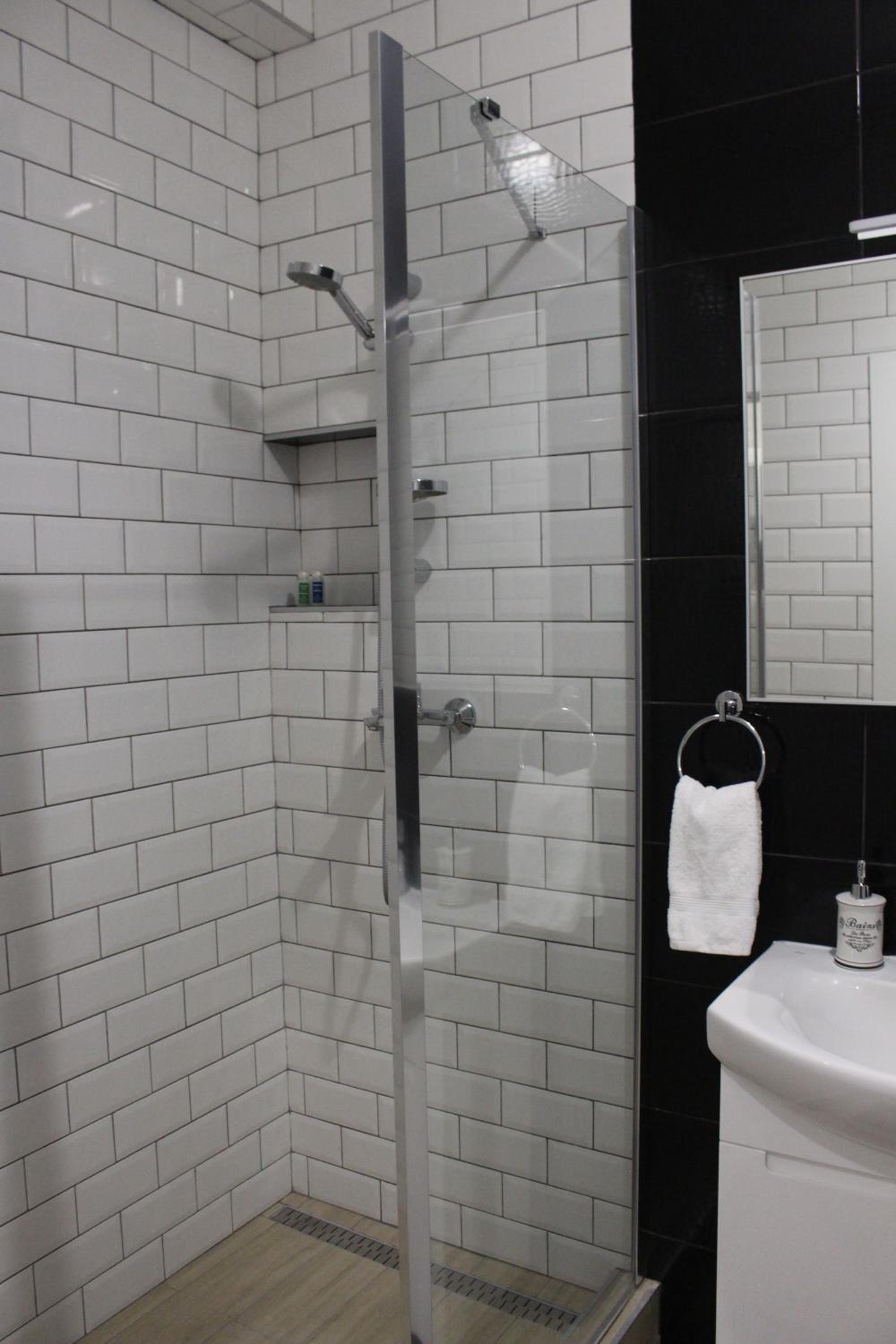 Studio Apartment photo 3