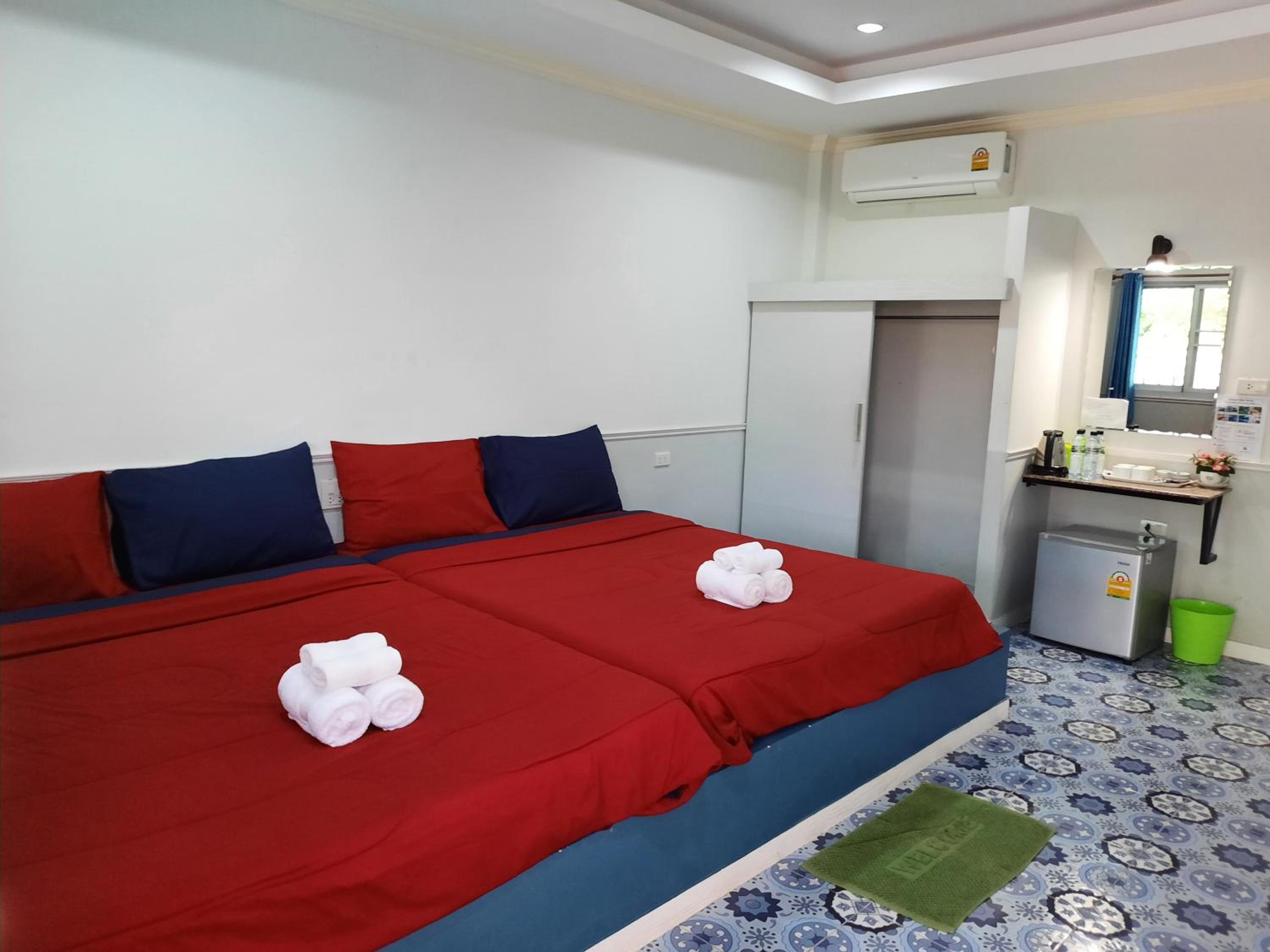 Quadruple Room with Bath