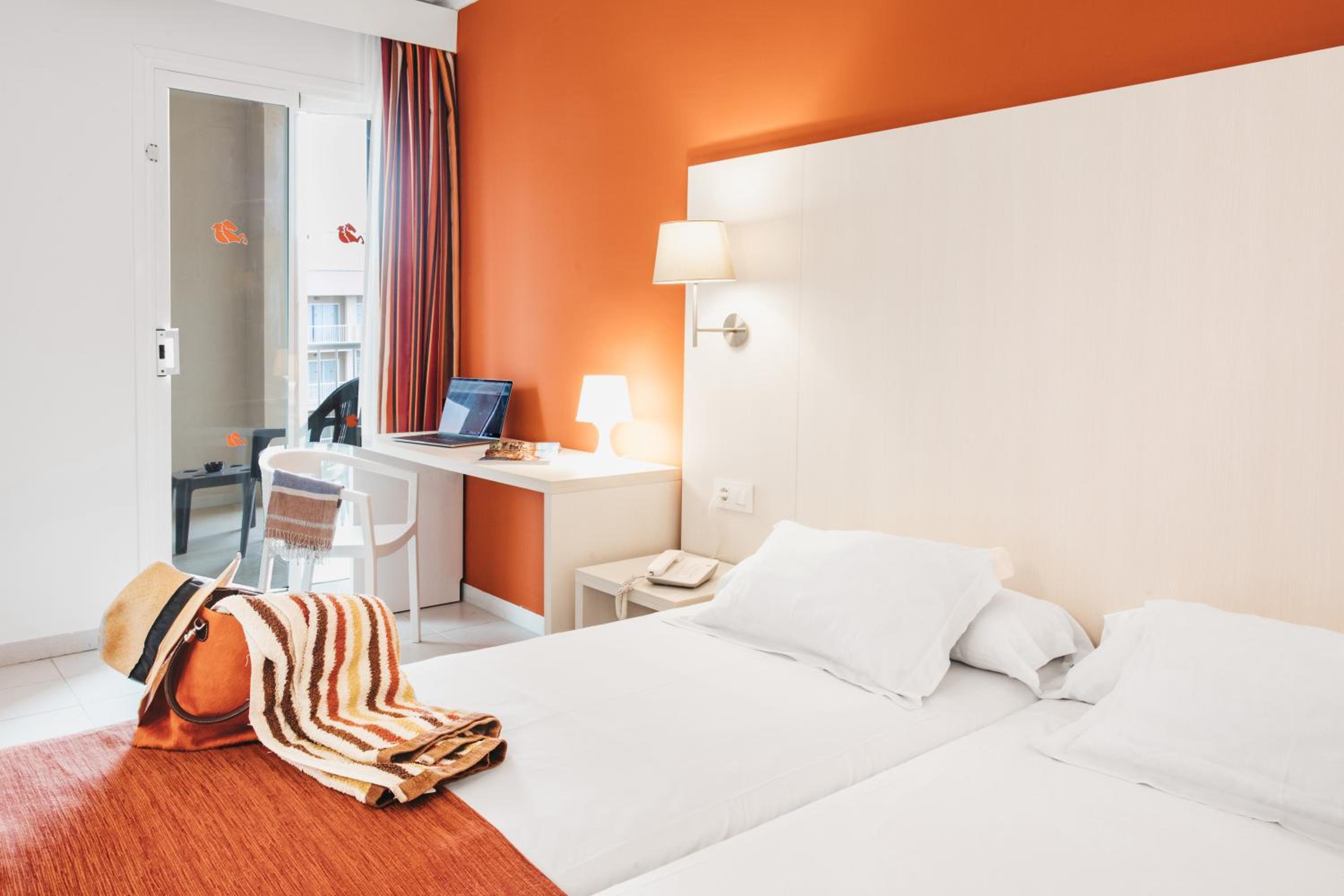 Habitación Familiar - Acceso al Parque Acuático incluido (2 adultos + 3 niños)