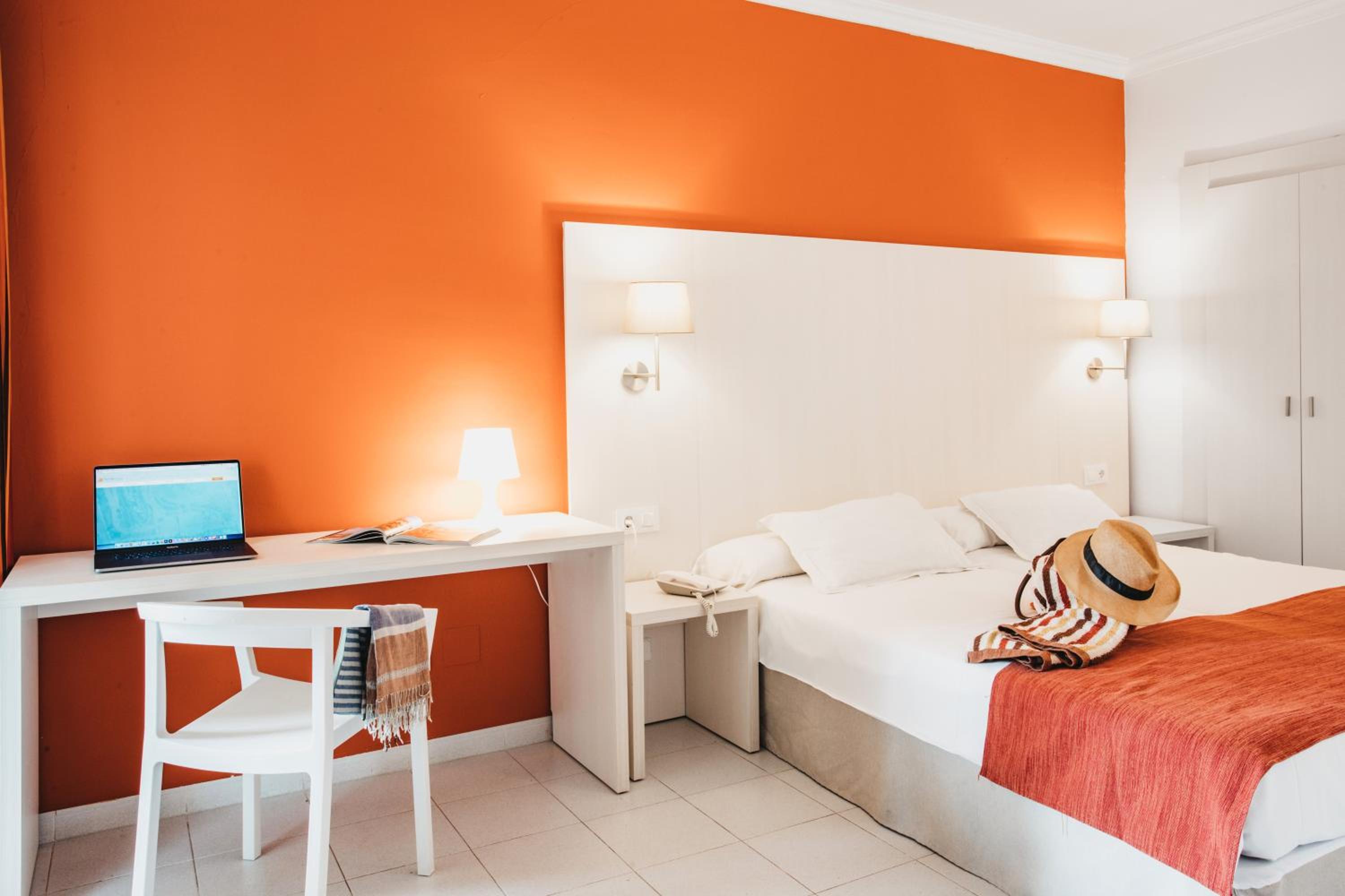 Habitación familiar - Acceso al parque acuático incluido (2 adultos + 2 niños)