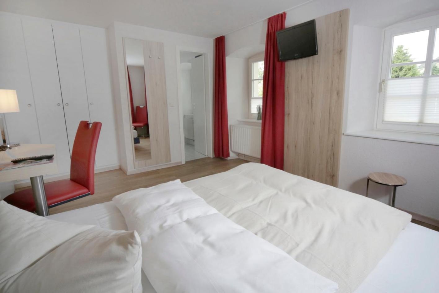 Double Room photo 3