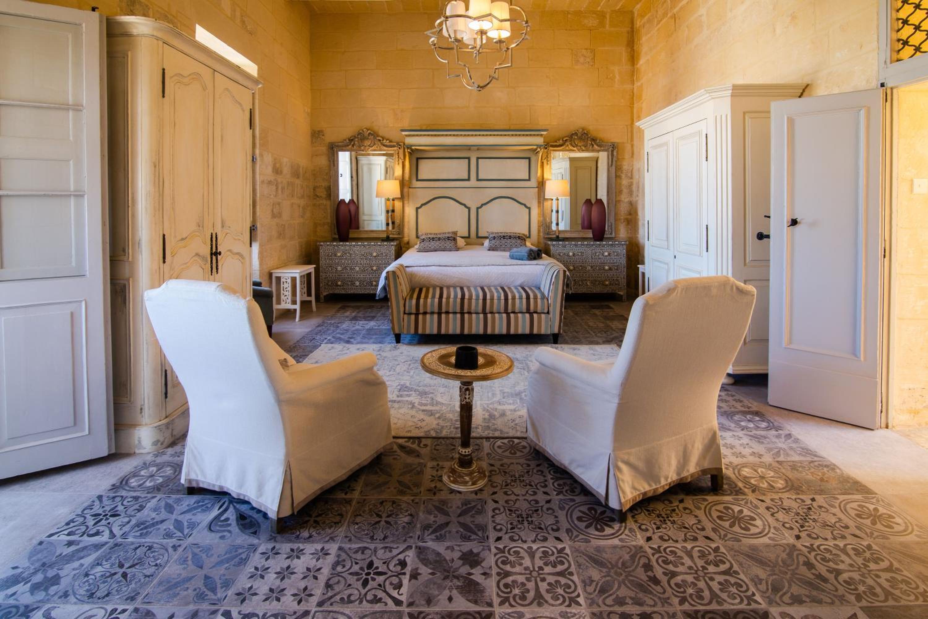 Superior Double Room - Photo 19
