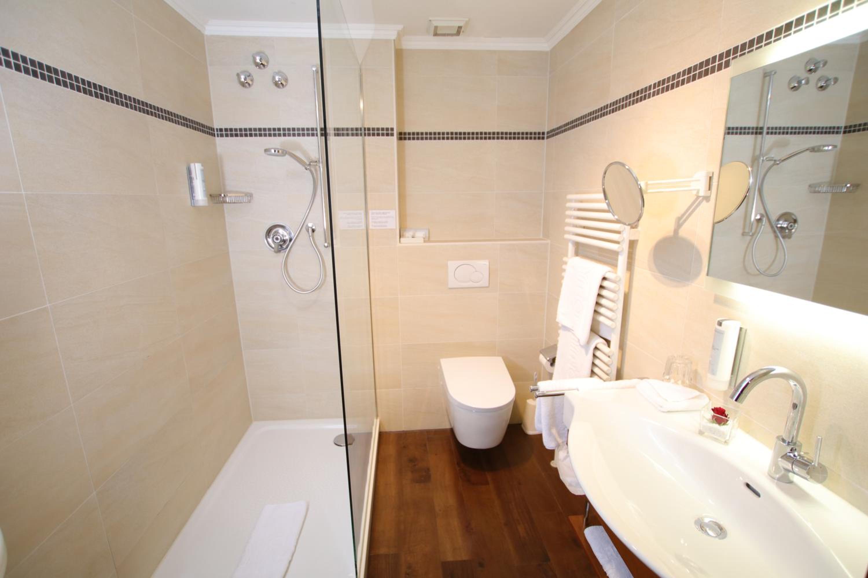 Classic Double Room - Photo 5