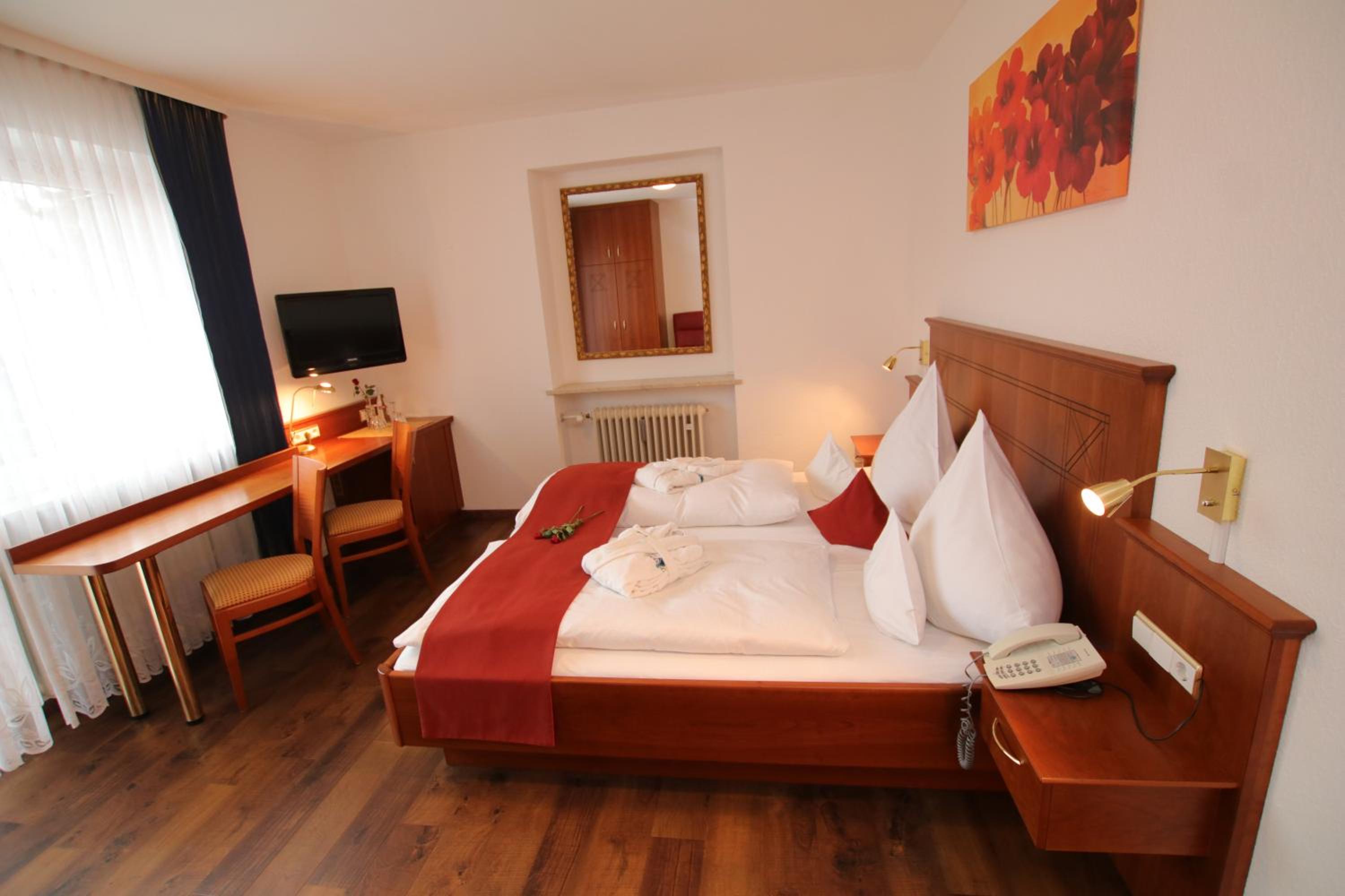 Classic Double Room - Photo 4