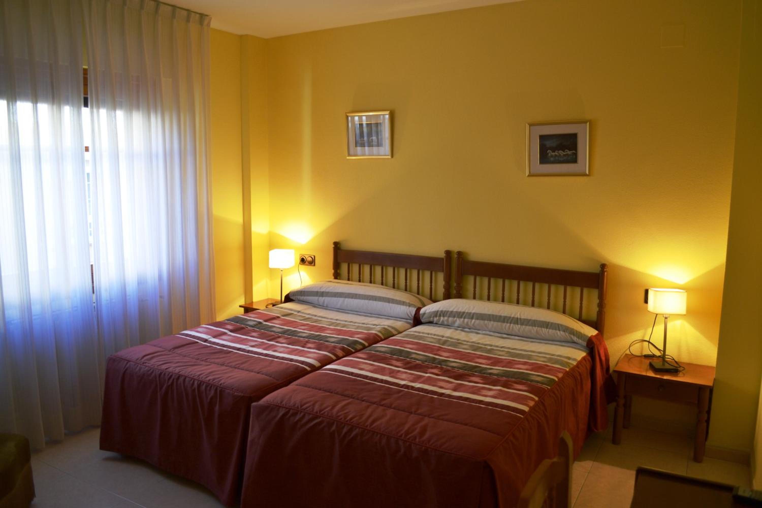 Habitación Doble o con Dos Camas