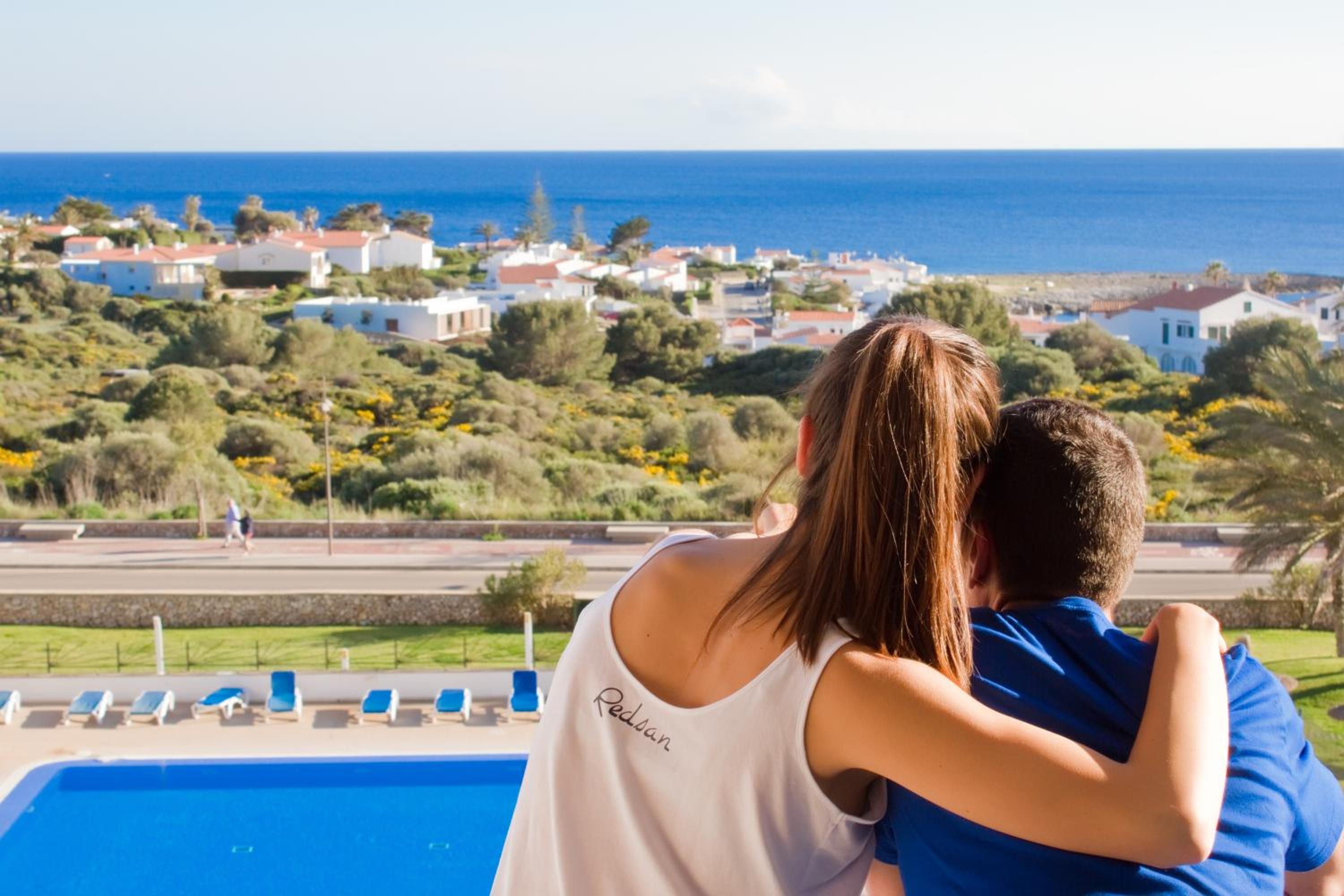 Habitación Doble con Vista al Mar - Sin Acceso al Parque Acuático (2 Adultos)