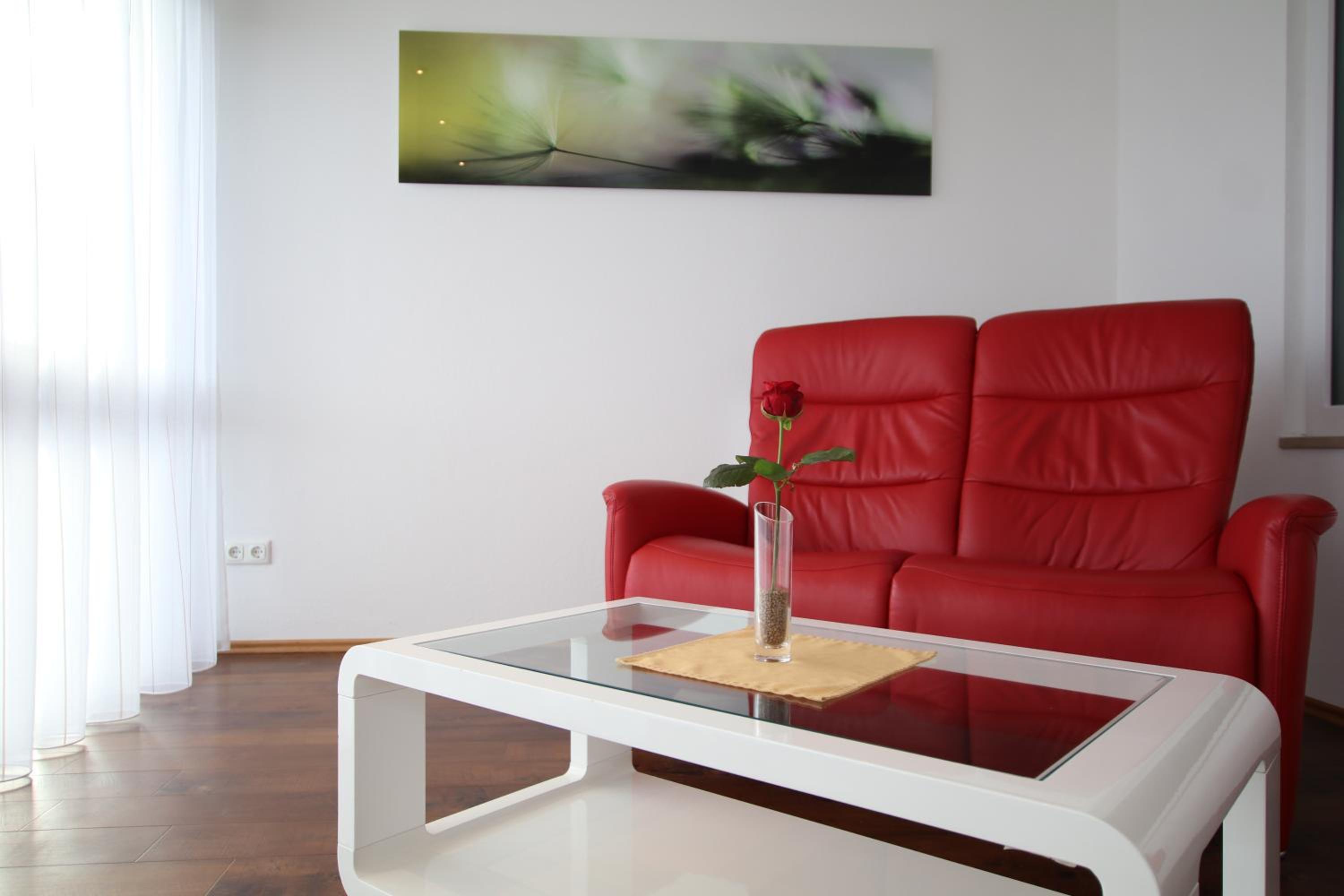Suite - Photo 5