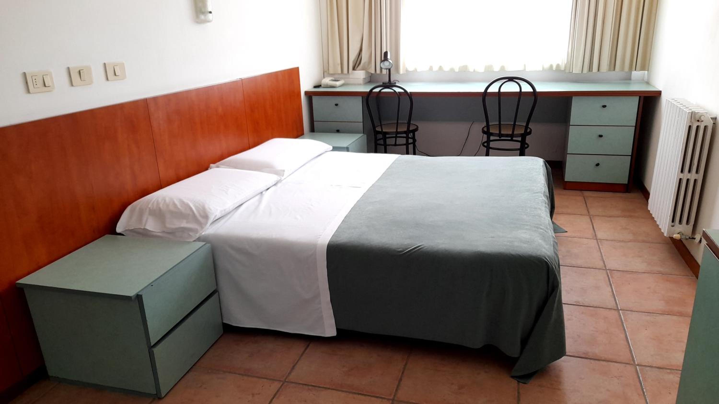 Economy Double Room photo 1