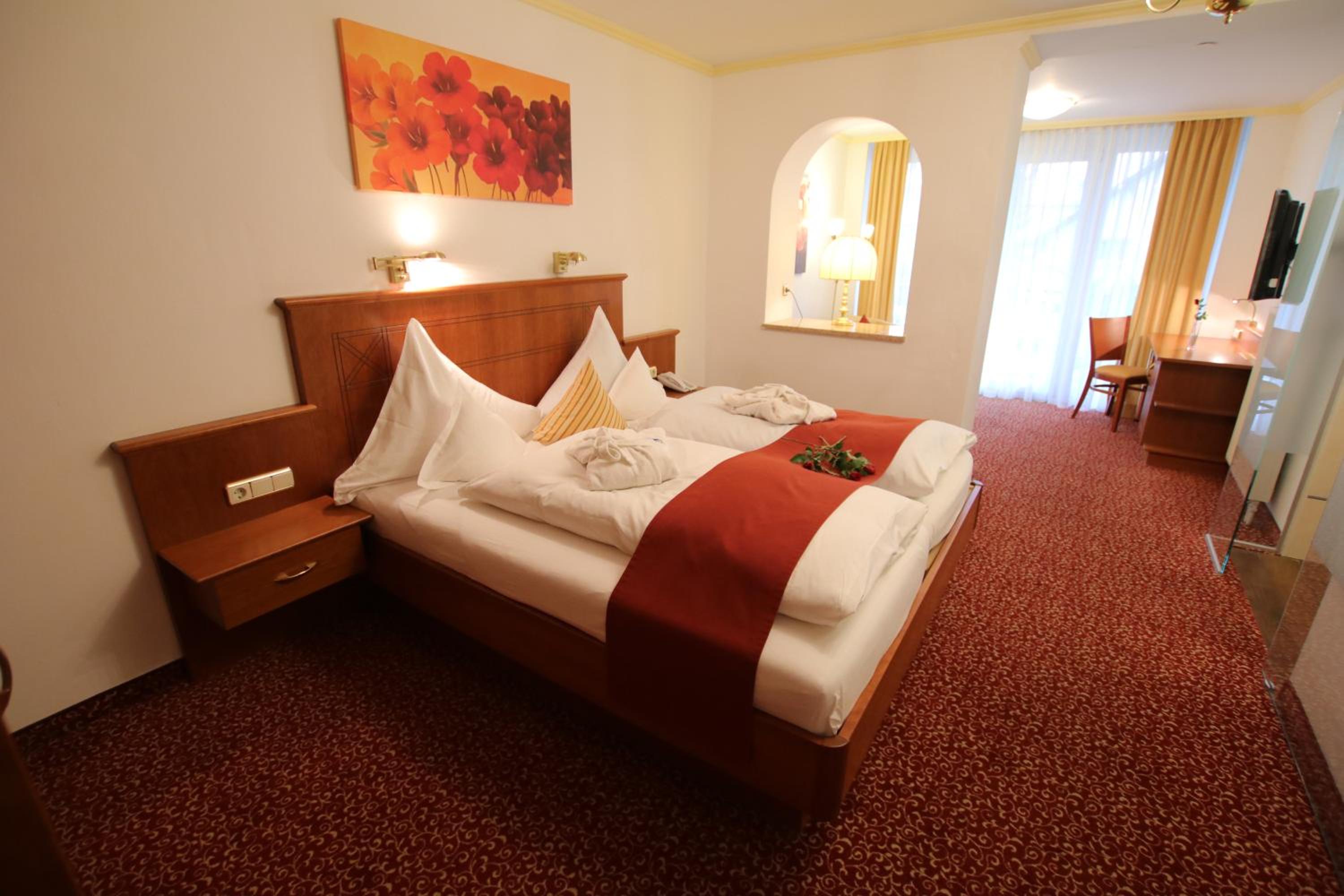 Deluxe Double Room - Photo 1
