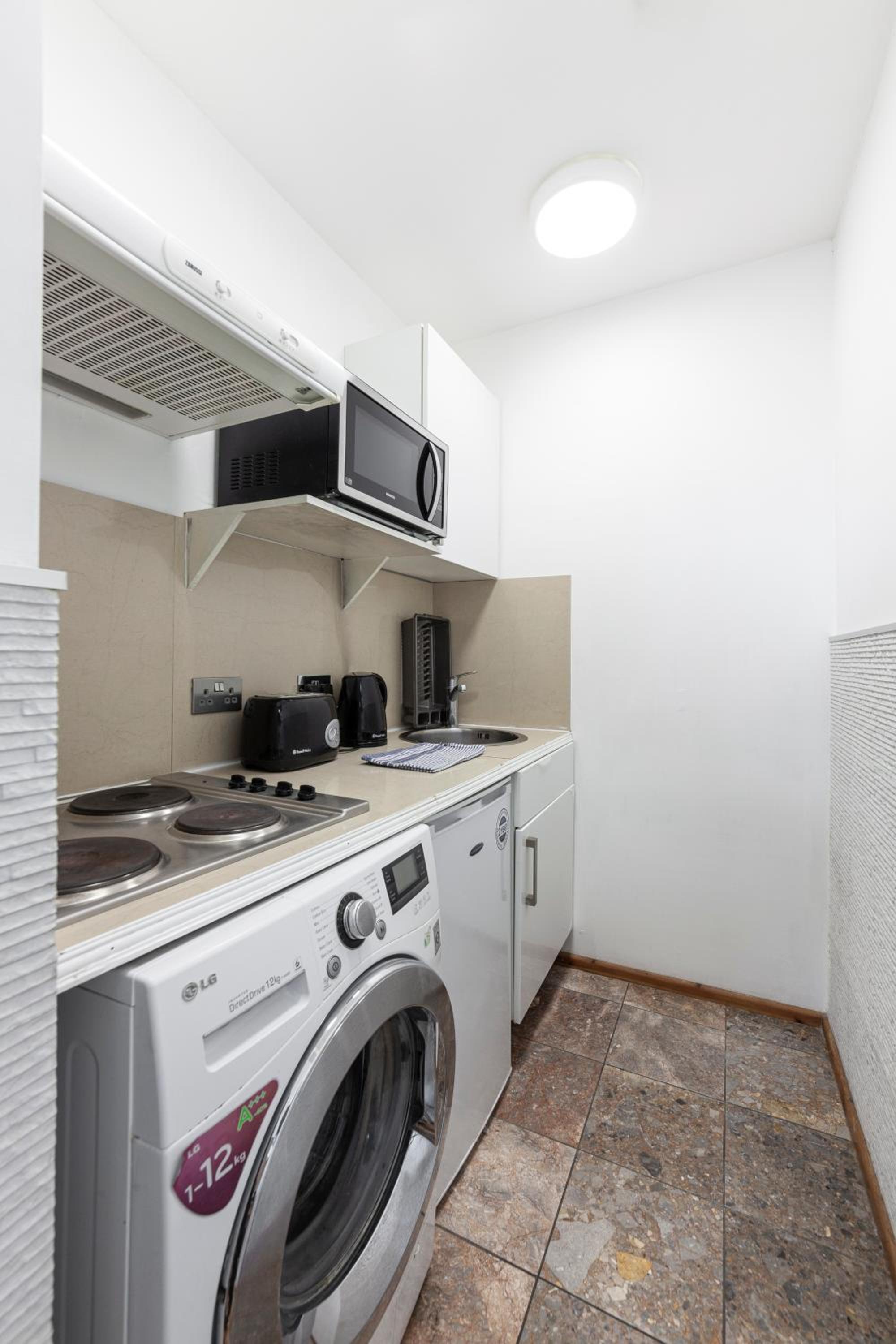 Executive Apartments photo 2