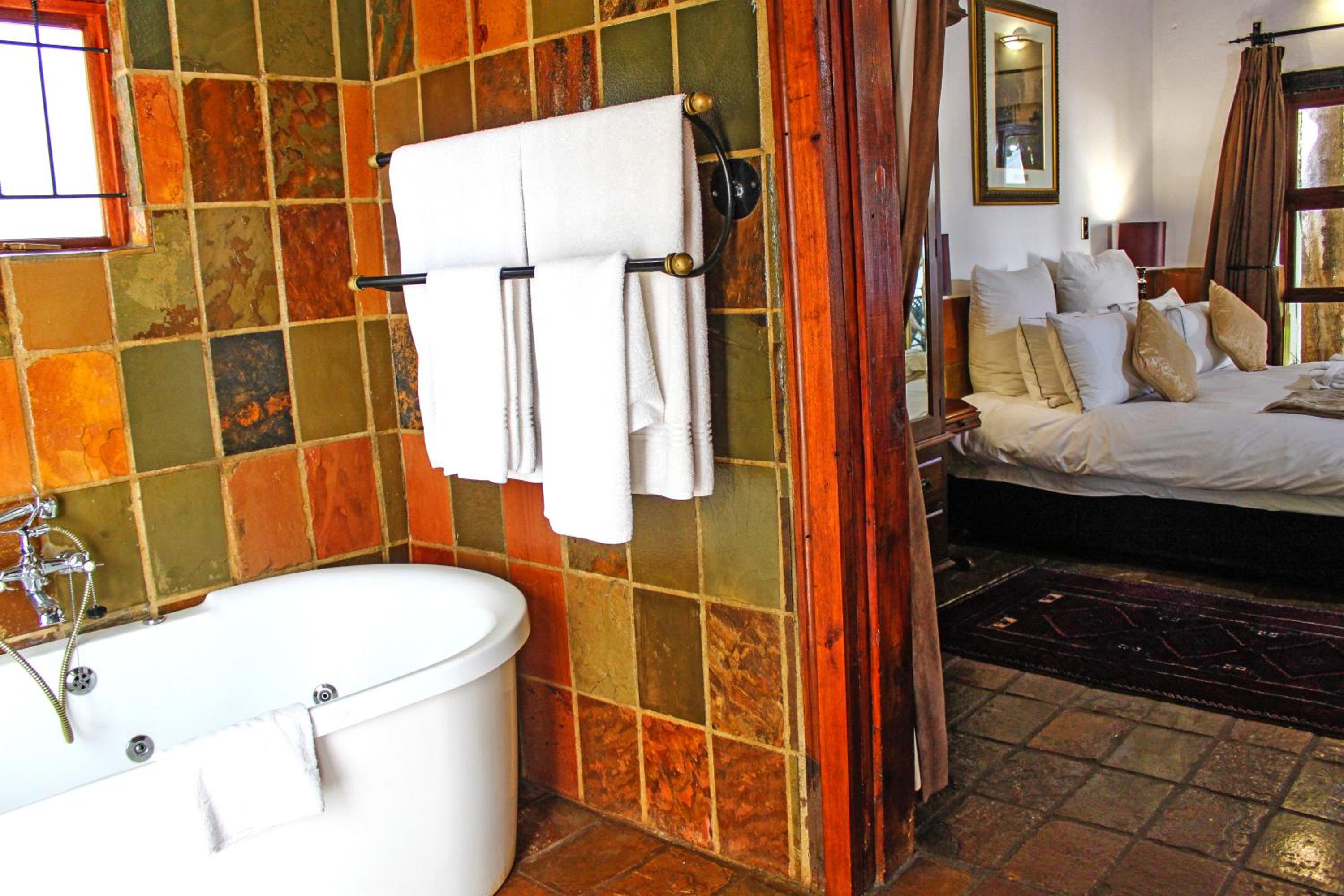 Superior Double or Twin Room - Photo 3