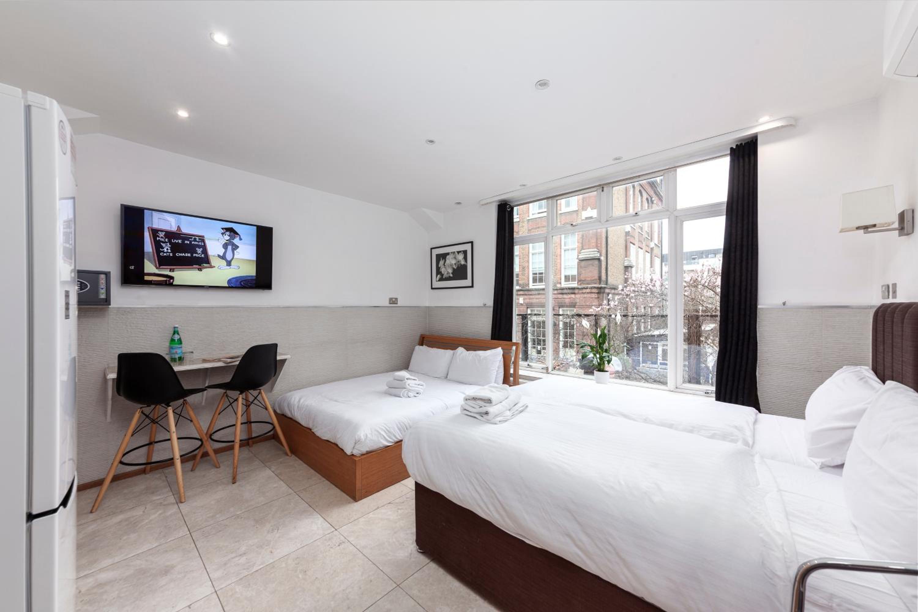 Super Family Apartments photo 1