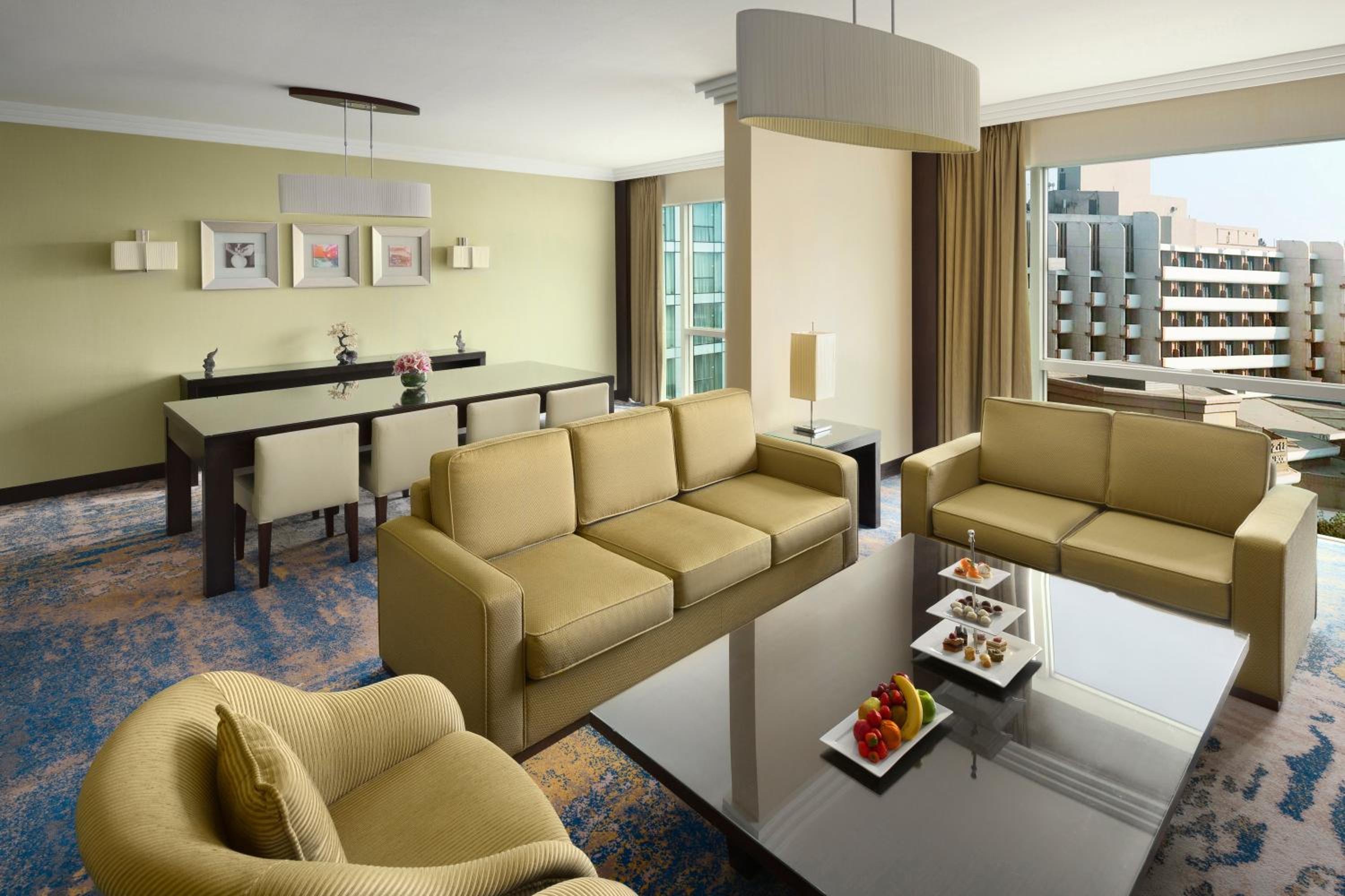 Signature Suite