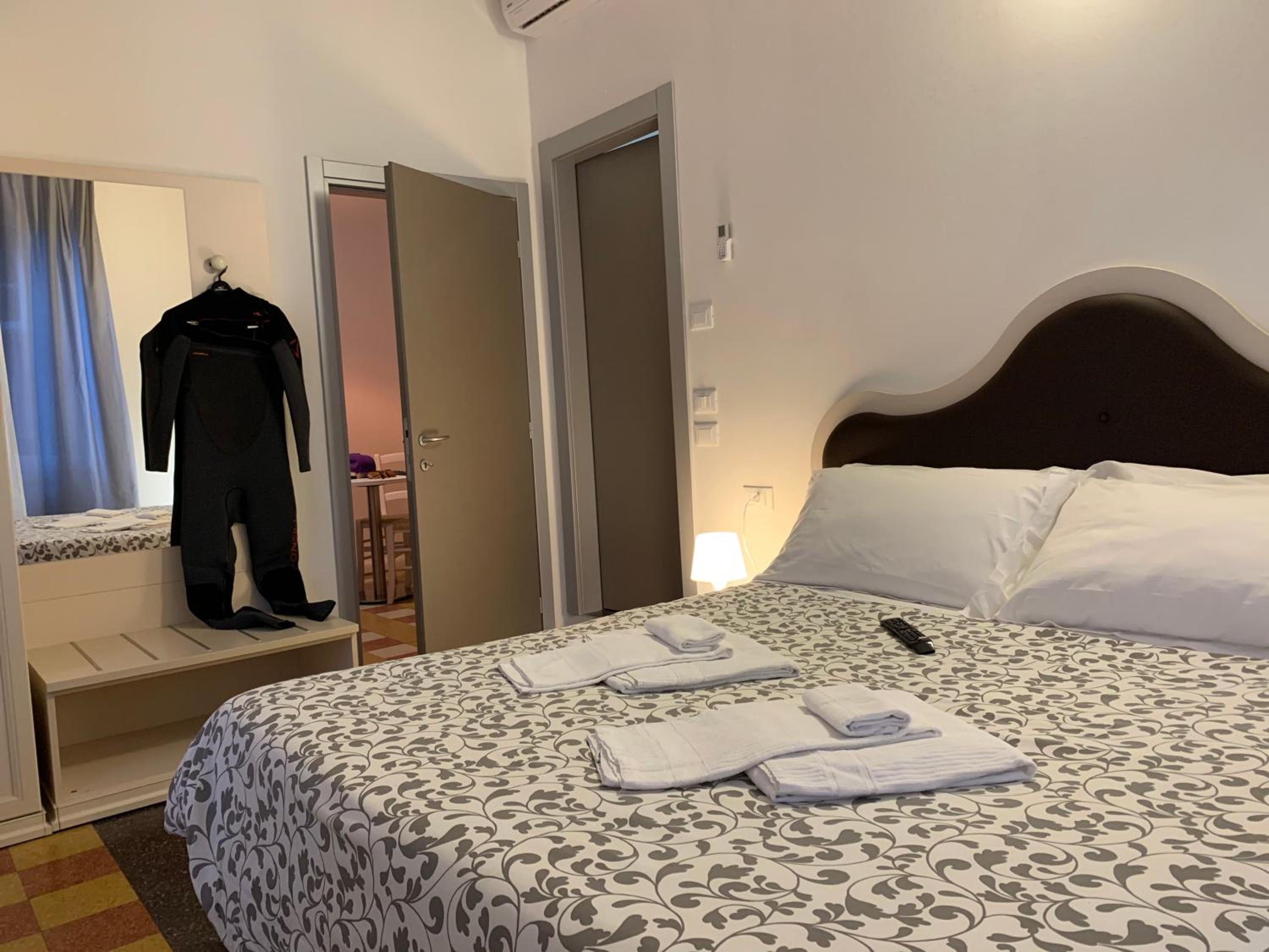 Superior Quadruple Room photo 3