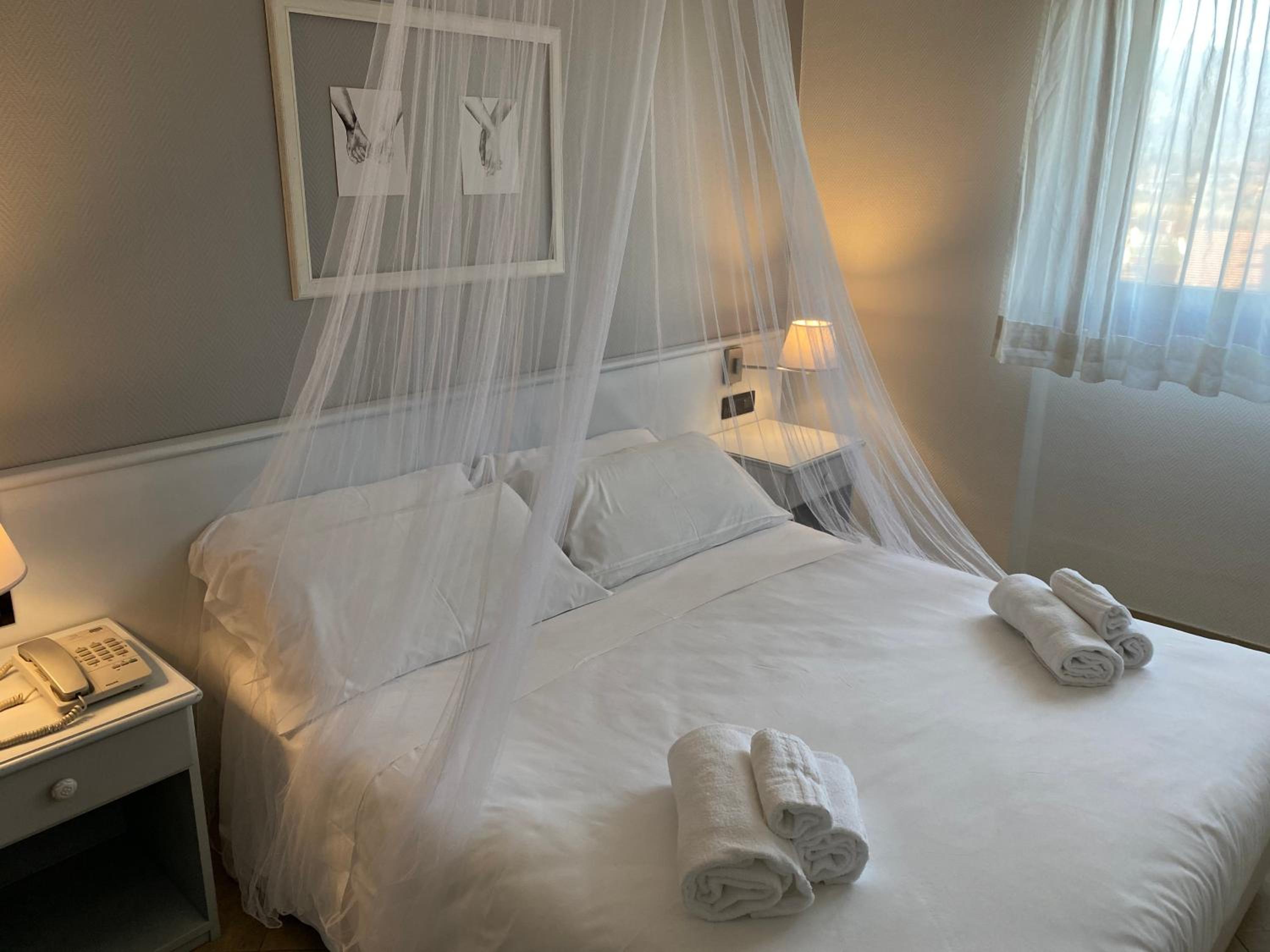 Suite Deluxe con Acceso a la Piscina