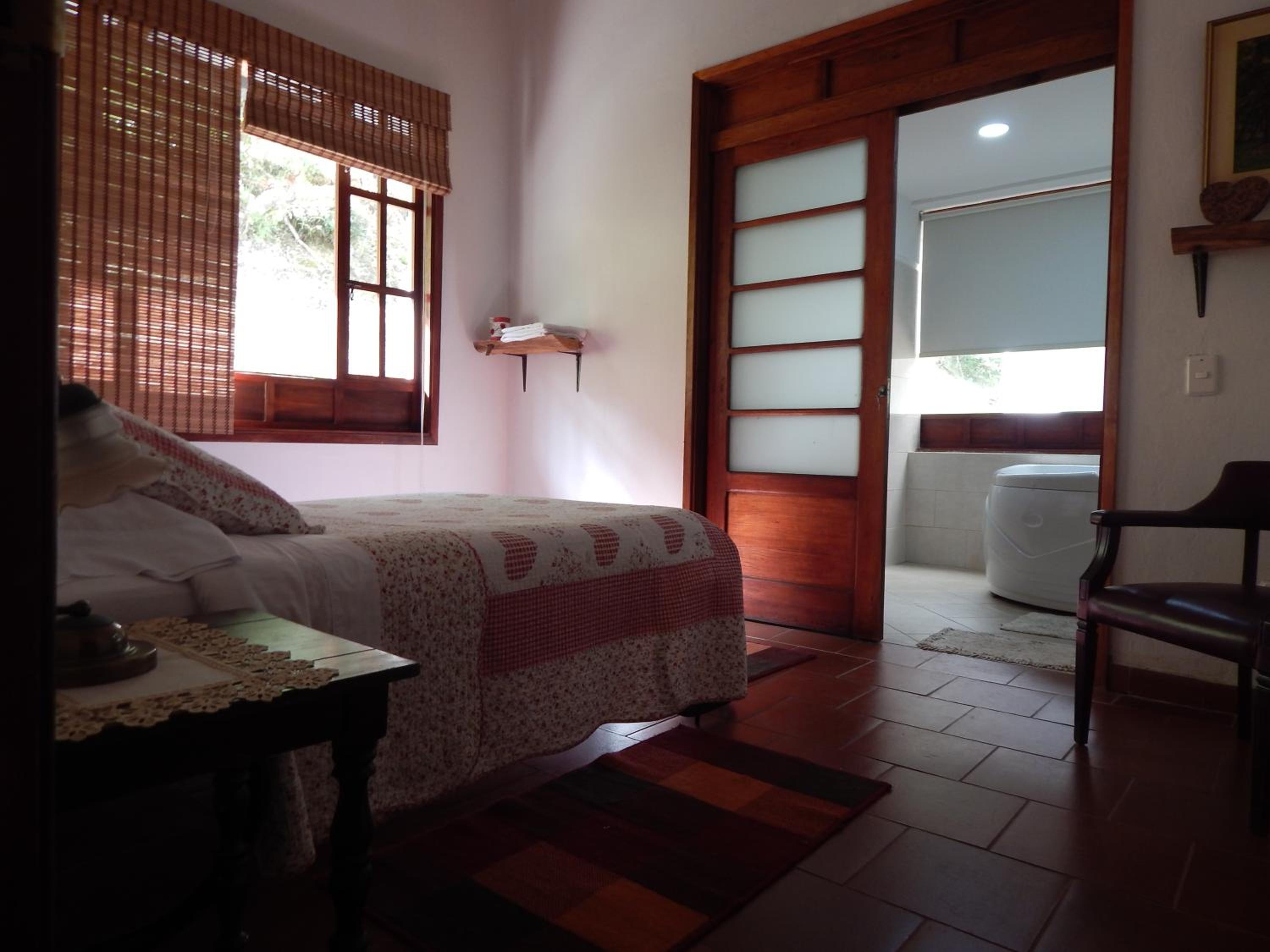 Double Room with Spa Bath photo 2