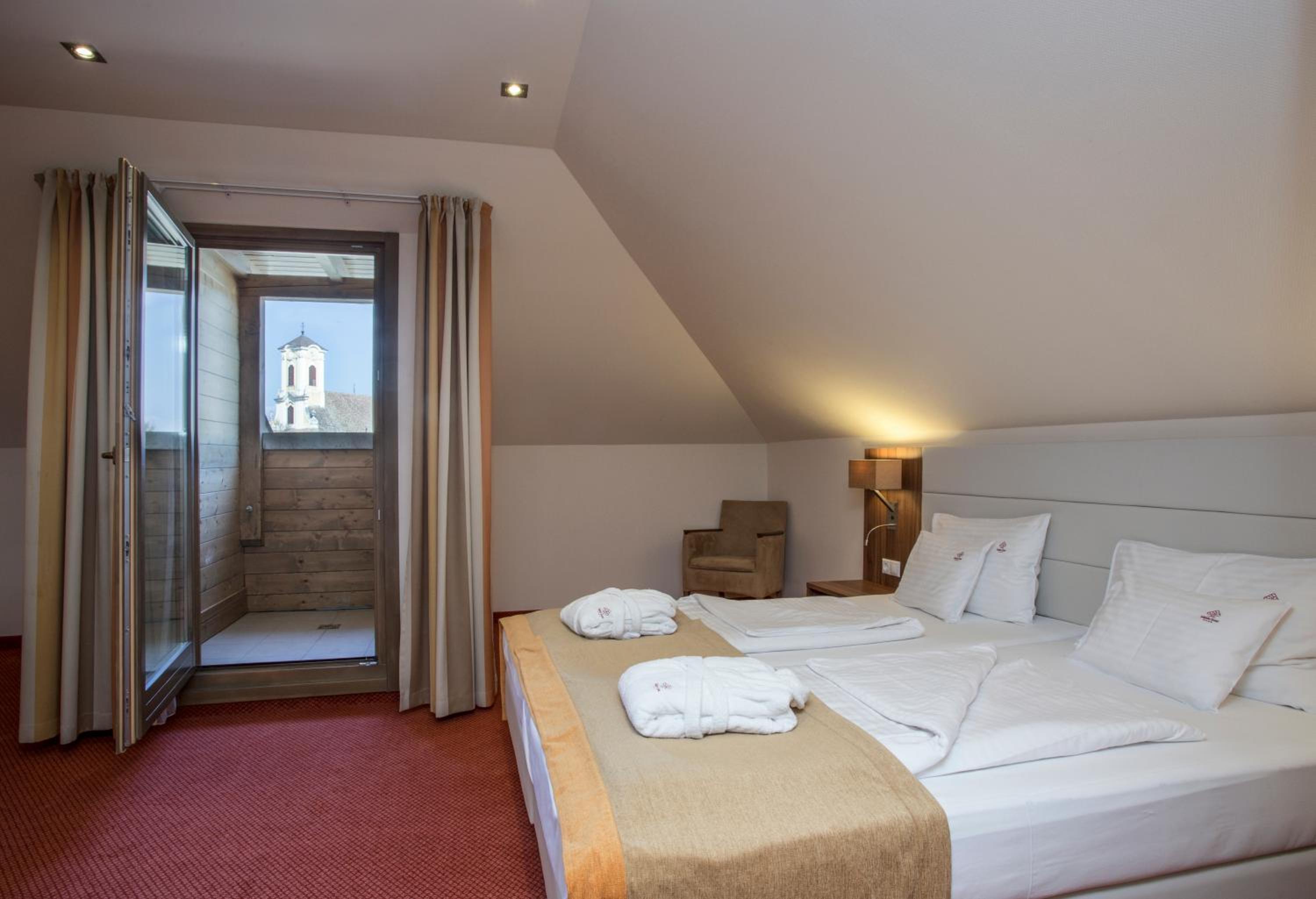  Comfort Double or Twin Room - Photo 10