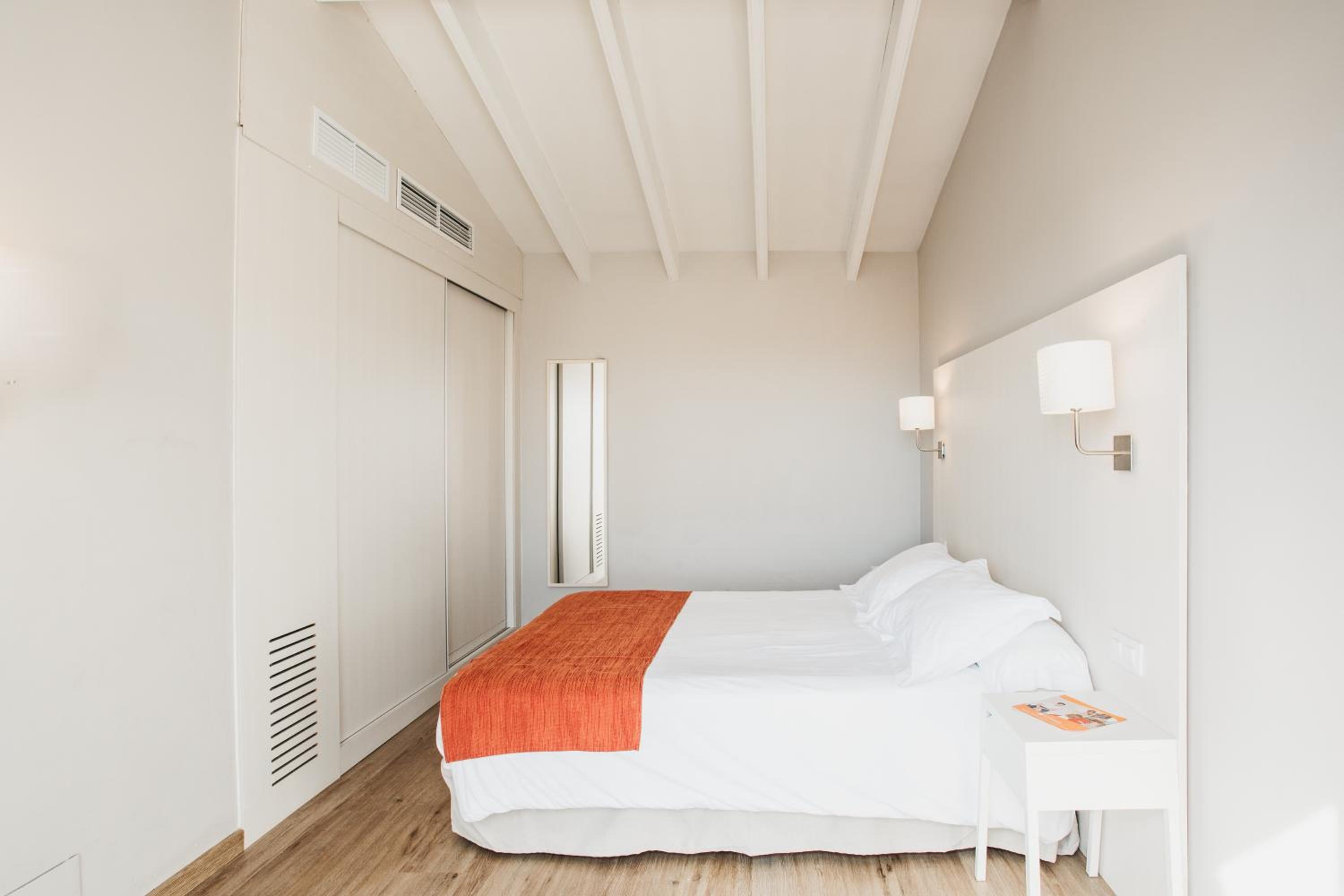 Suite Dúplex Premium de Dos Dormitorios - Acceso al Parque Acuático Incluido (4 Adultos)
