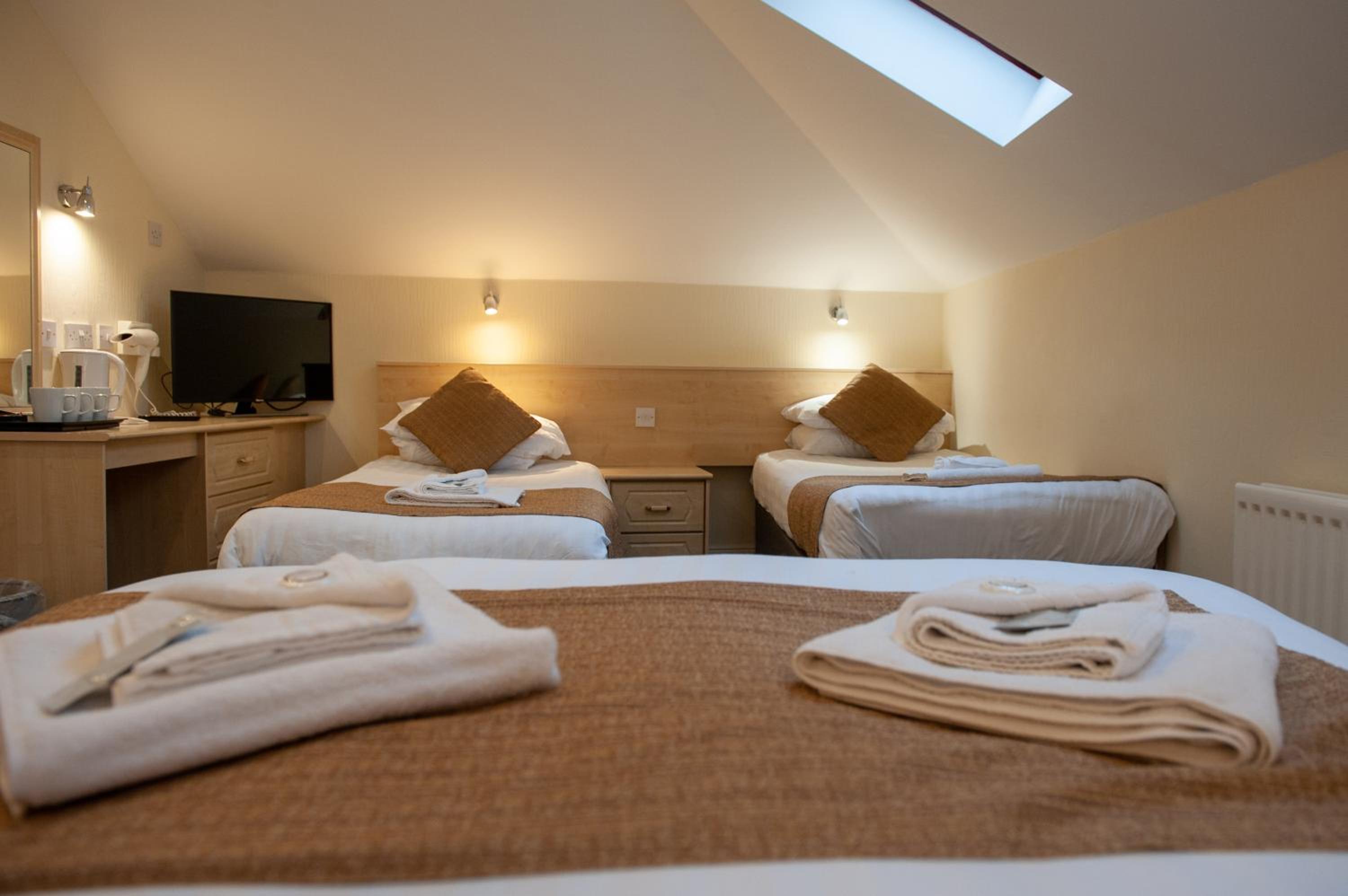 Quadruple Room photo 2