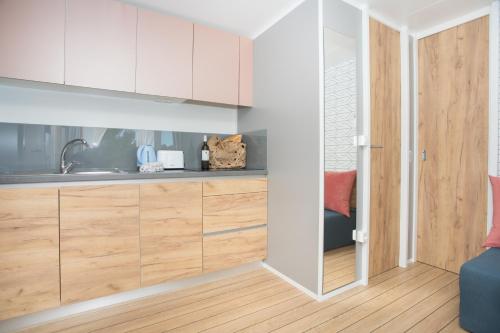 Apartment with Sea View photo 2