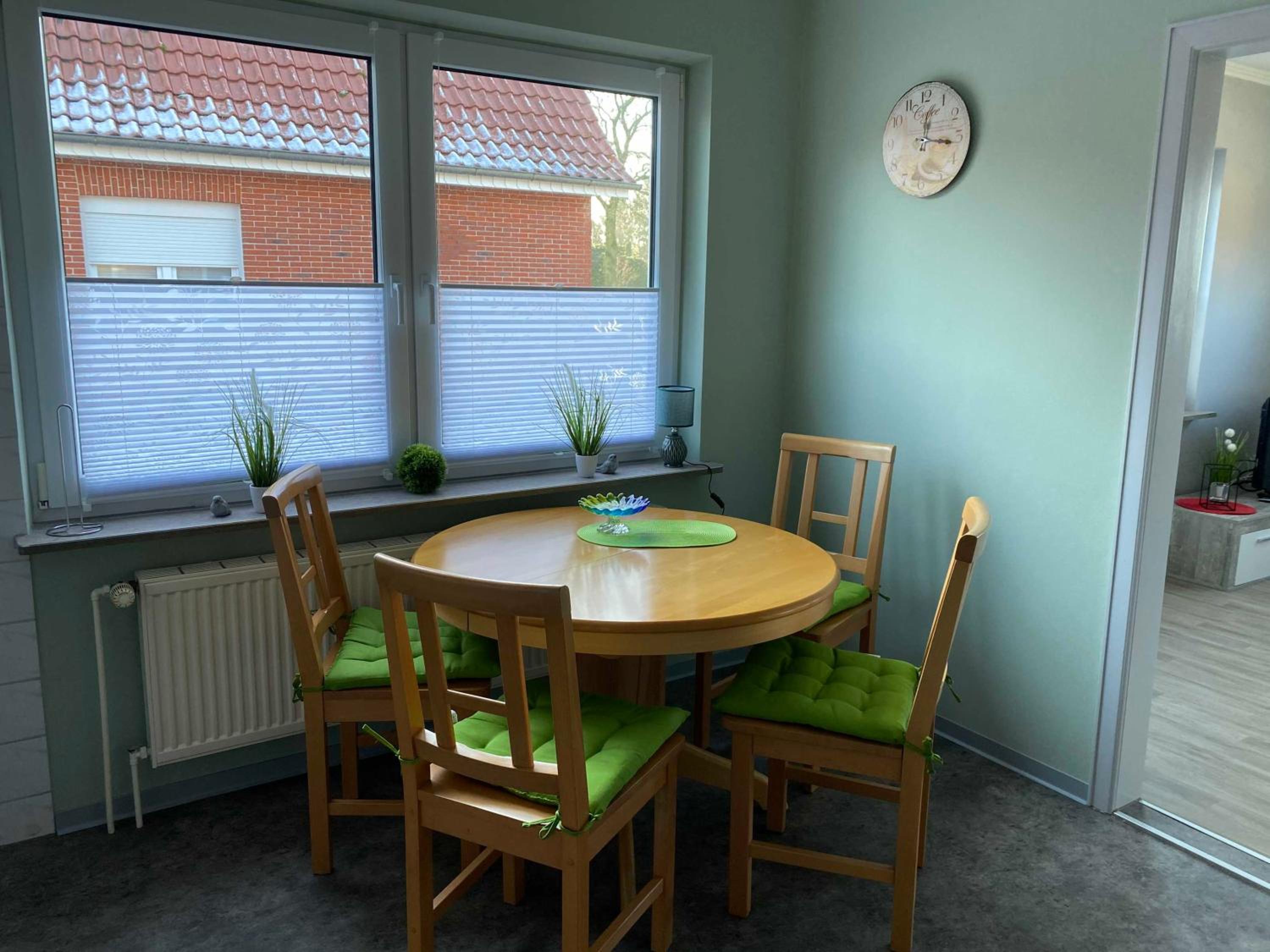 One-Bedroom Apartment with Terrace photo 3