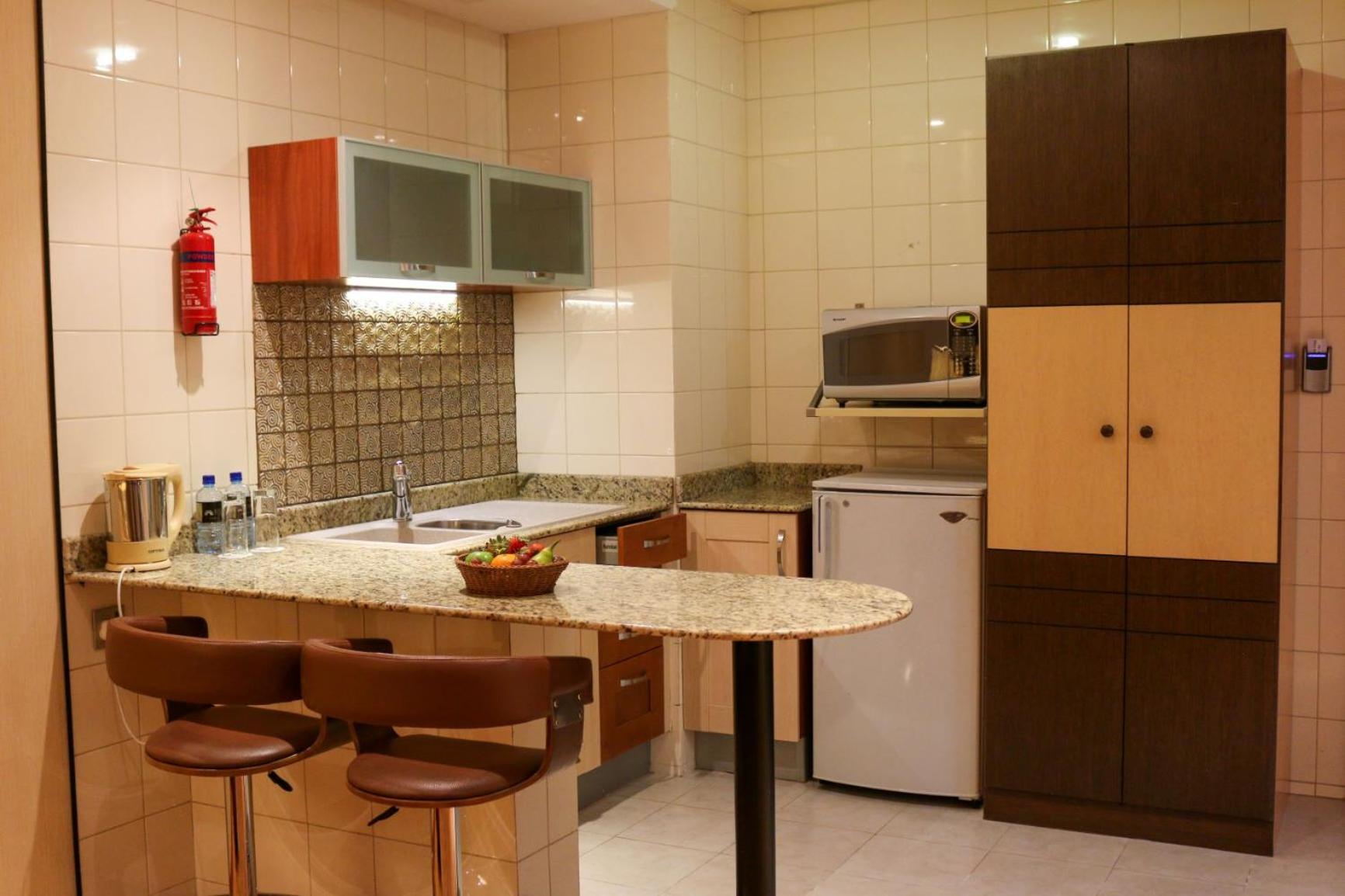 One-Bedroom Executive Suite  - Photo 6