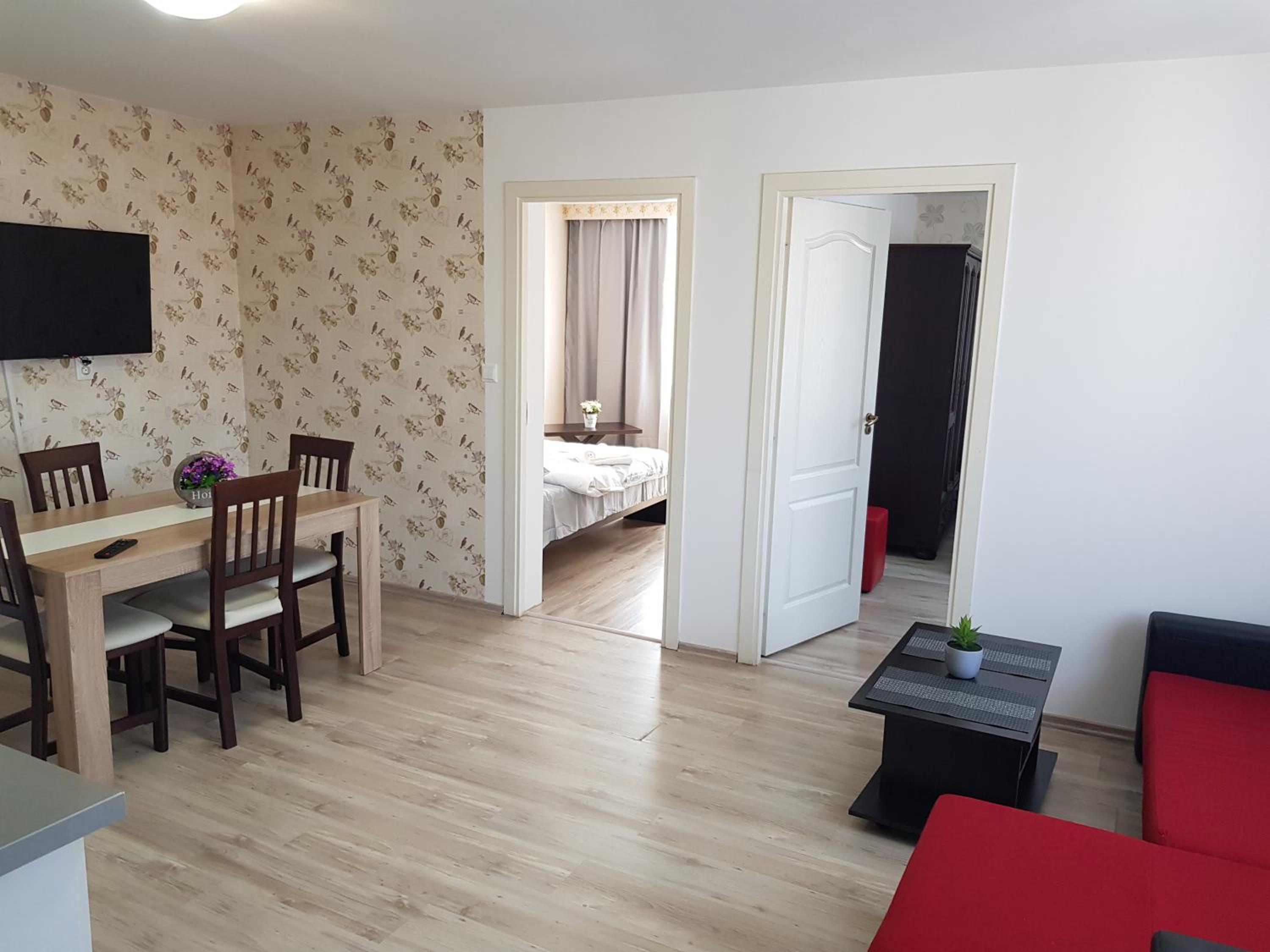 Two-Bedroom Apartment - Photo 8